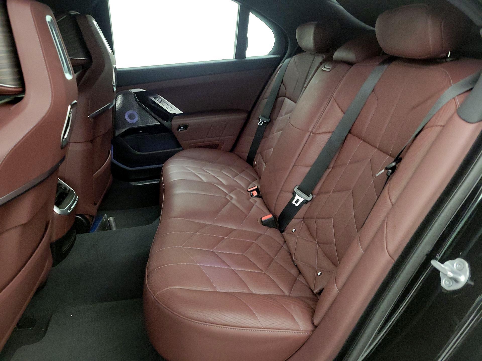 Thumbnail: 2023 BMW 7 Series - 20