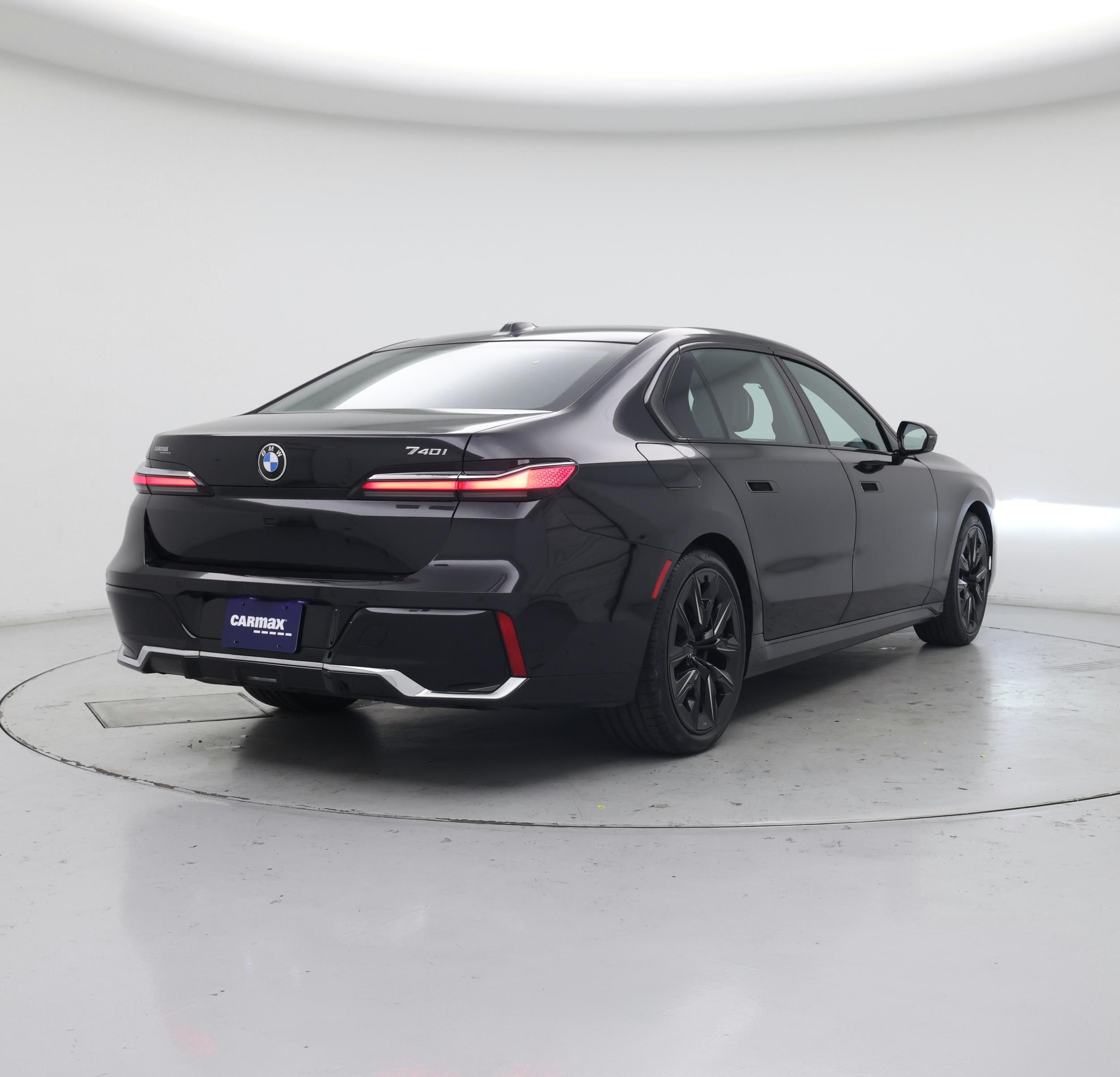 Thumbnail: 2023 BMW 7 Series - 8