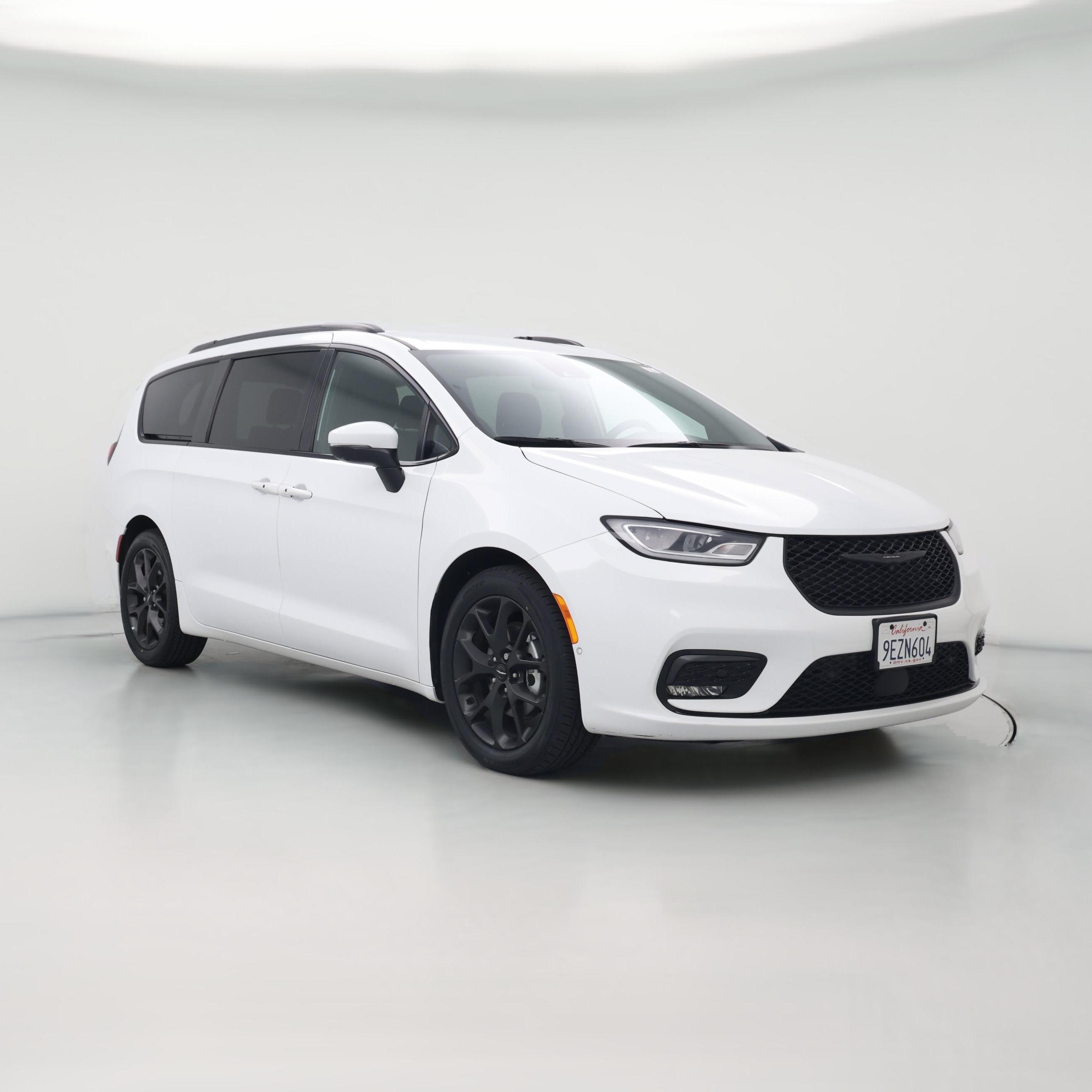 Thumbnail: 2023 Chrysler Pacifica - 1
