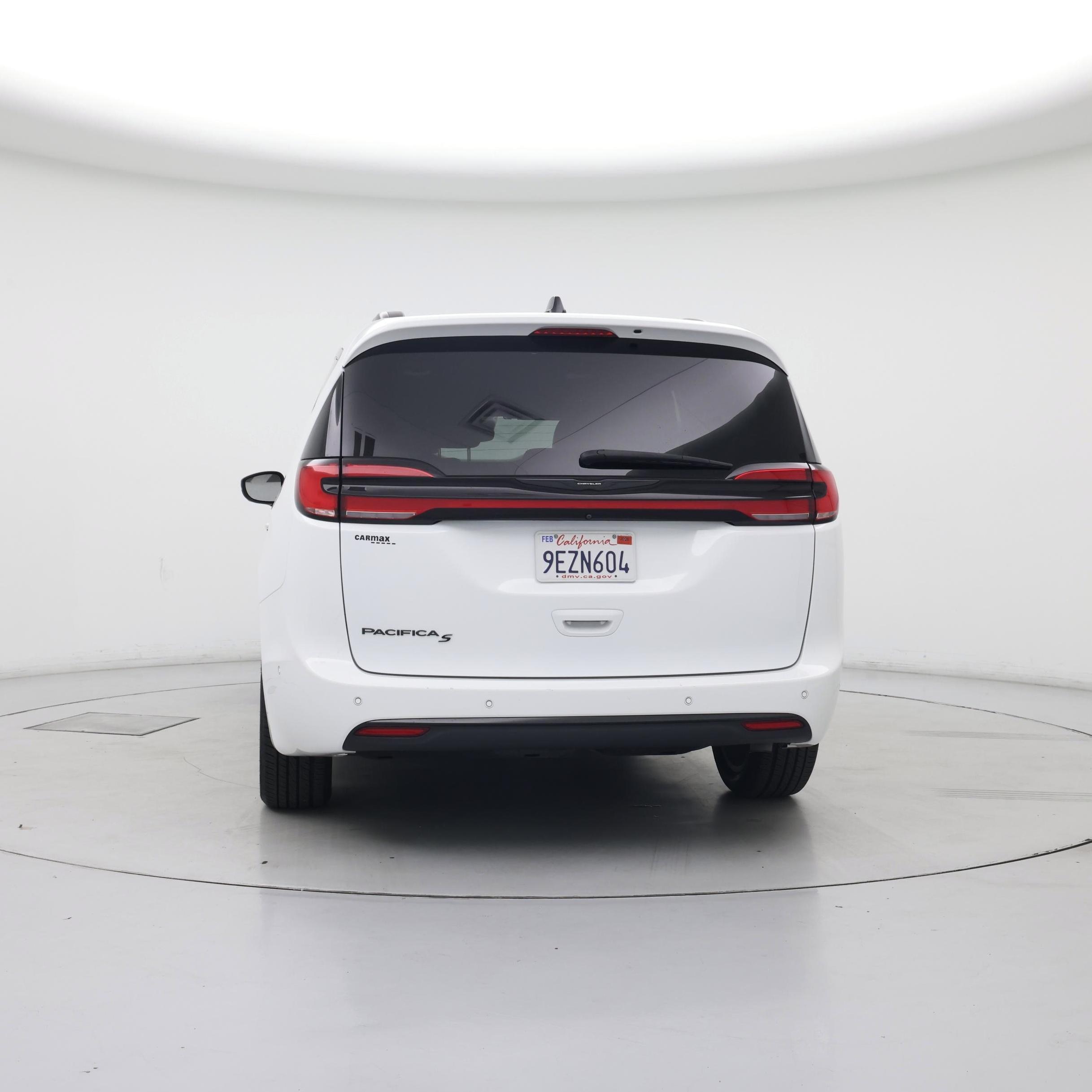 Thumbnail: 2023 Chrysler Pacifica - 6