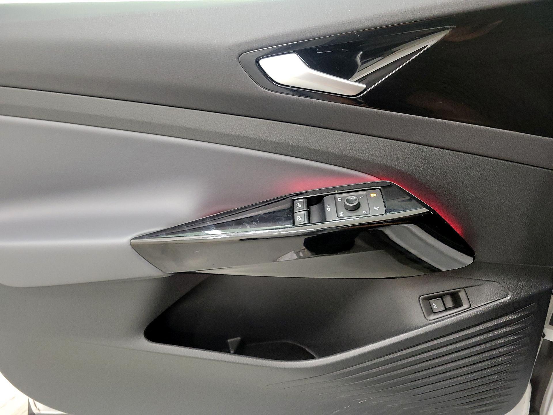 Thumbnail: 2022 Volkswagen ID.4 - 12