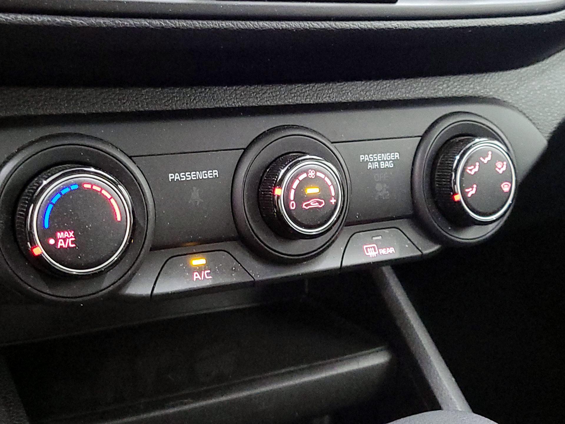 Thumbnail: 2023 Kia Forte - 16