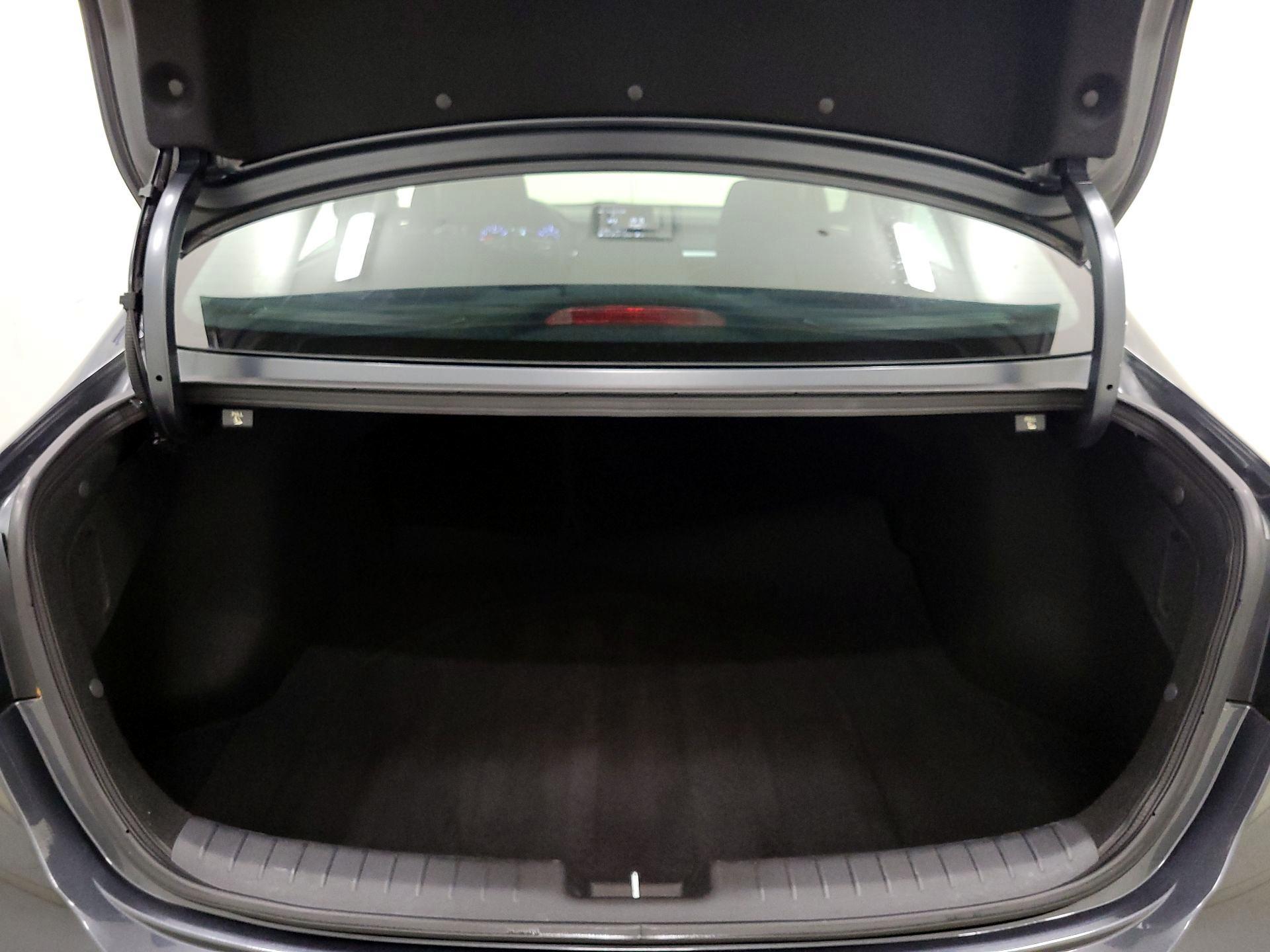 Thumbnail: 2023 Kia Forte - 20