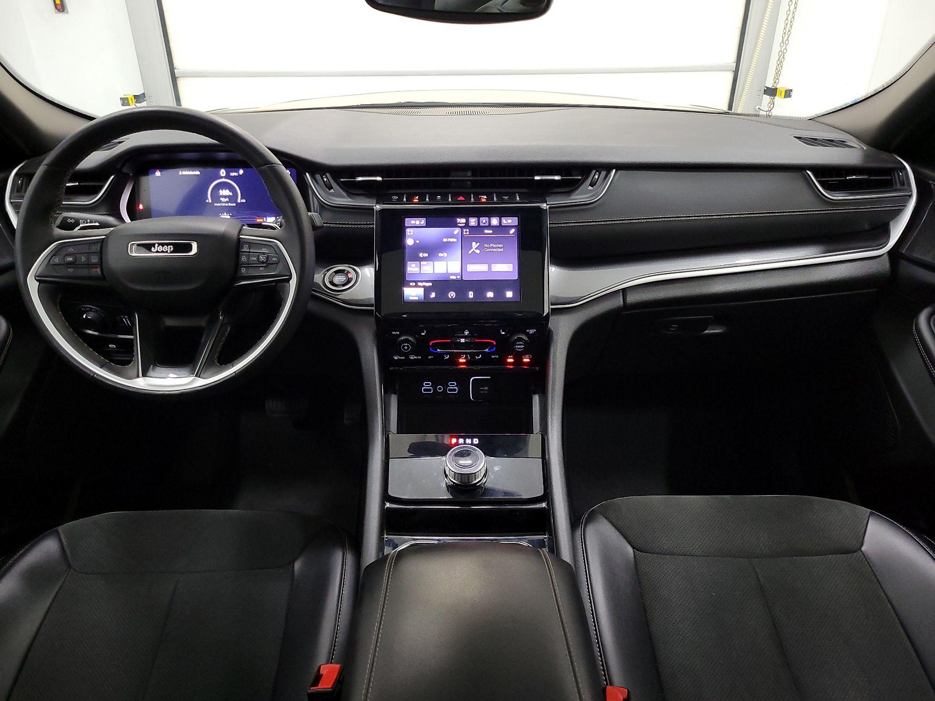 Thumbnail: 2023 Jeep Grand Cherokee - 9
