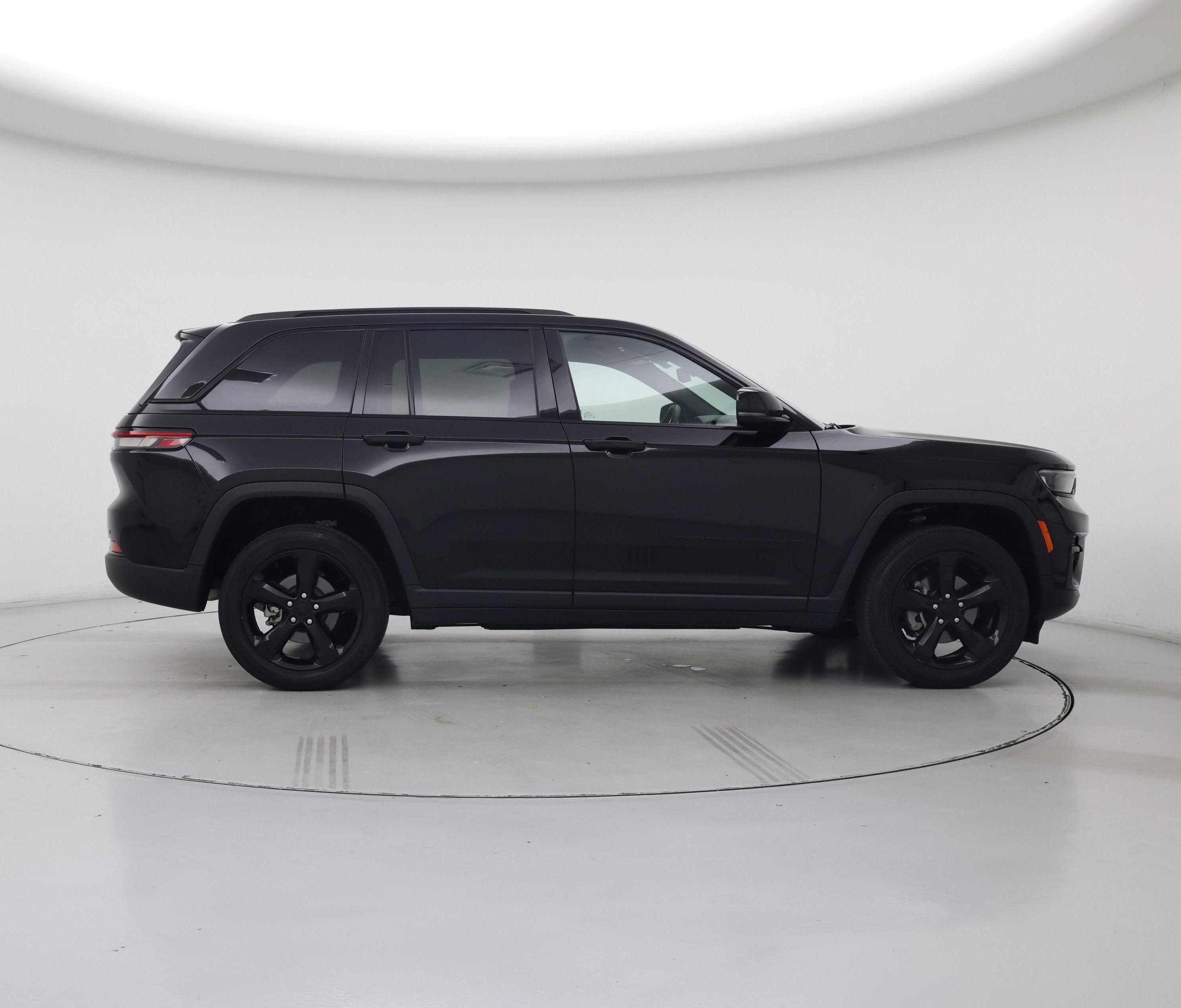 Thumbnail: 2023 Jeep Grand Cherokee - 7