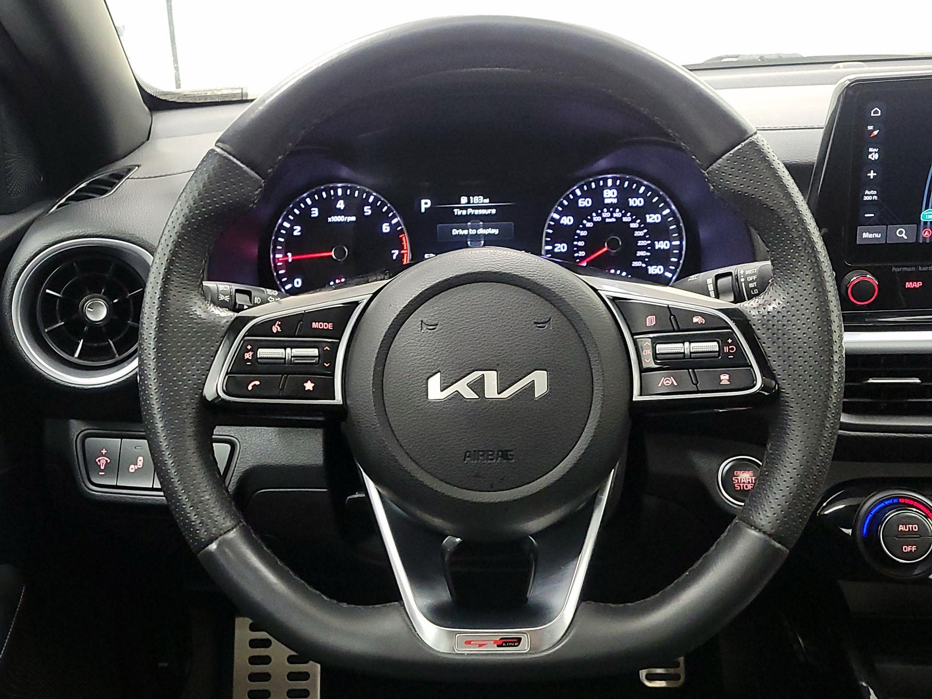 Thumbnail: 2024 Kia Forte - 10