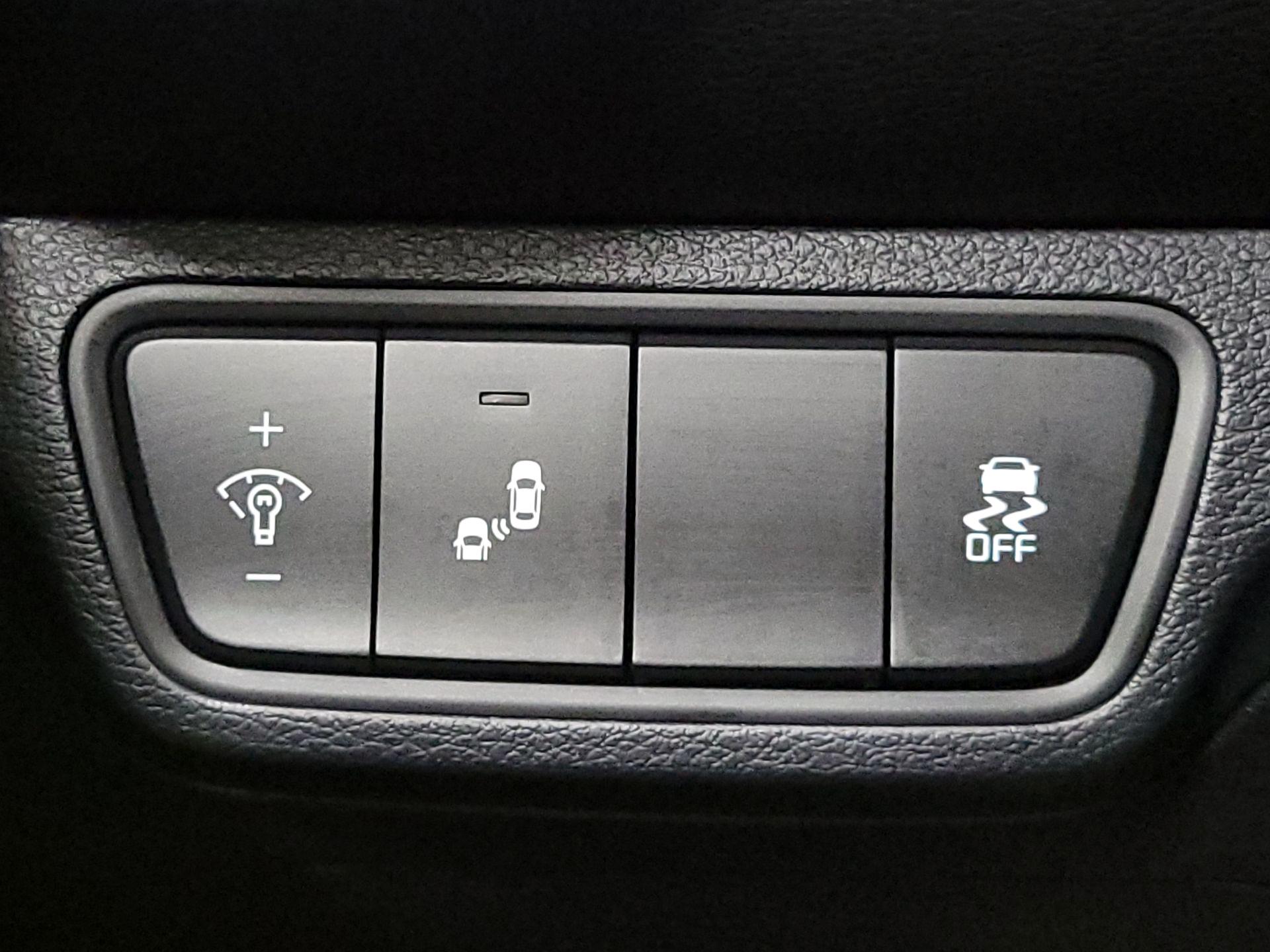 Thumbnail: 2024 Kia Forte - 13