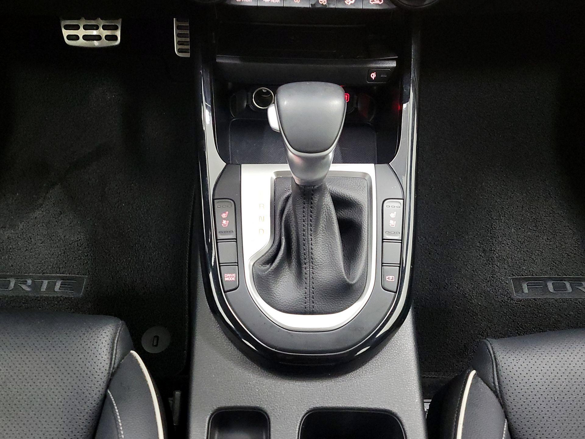 Thumbnail: 2024 Kia Forte - 18