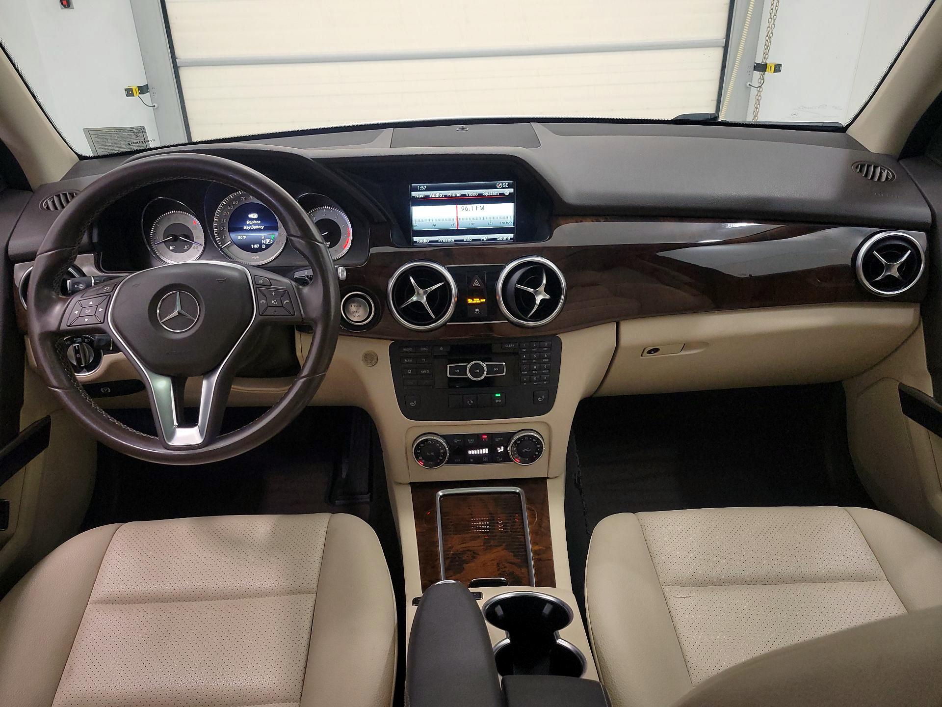 Thumbnail: 2015 Mercedes-Benz GLK - 9