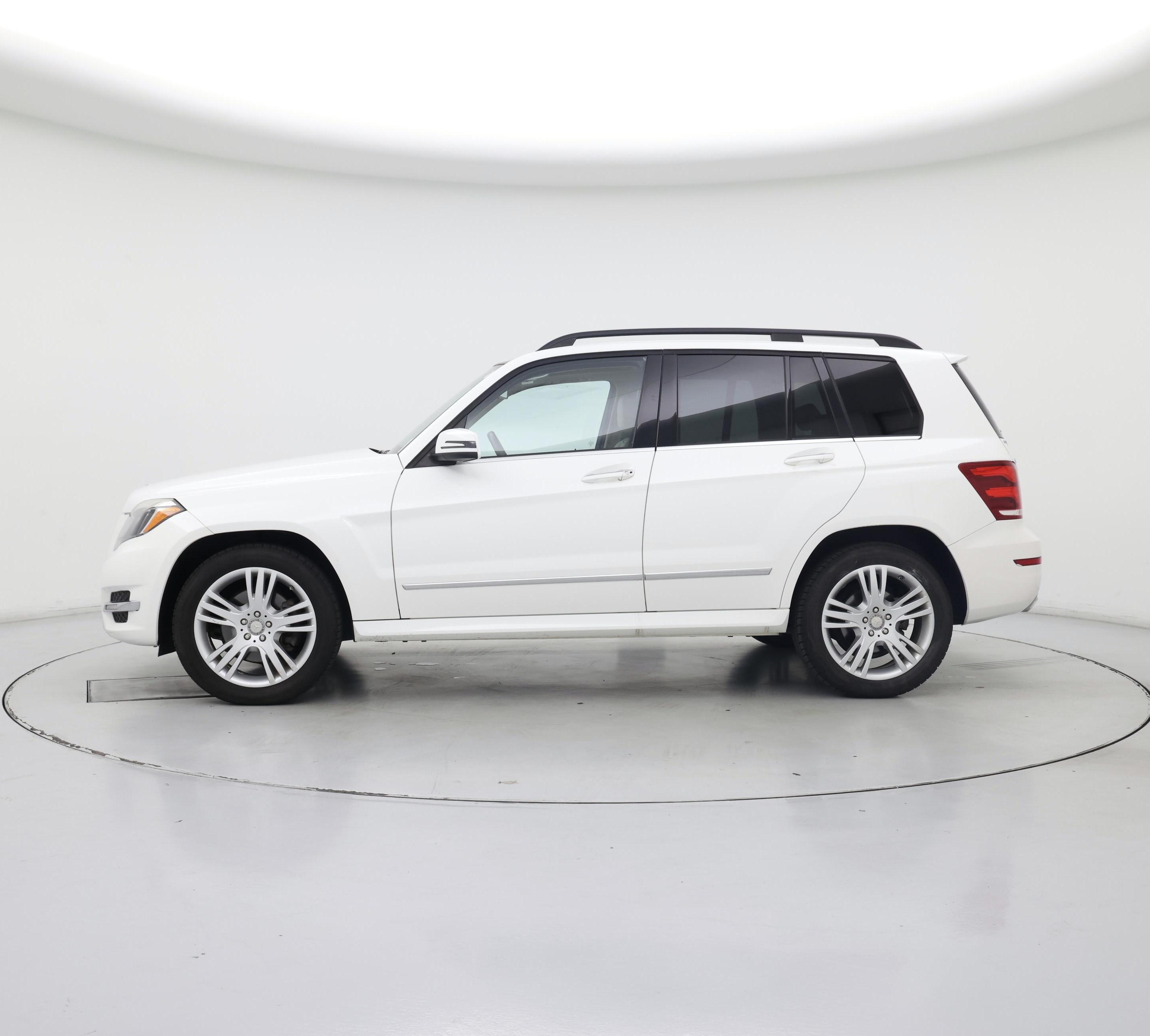 Thumbnail: 2015 Mercedes-Benz GLK - 3