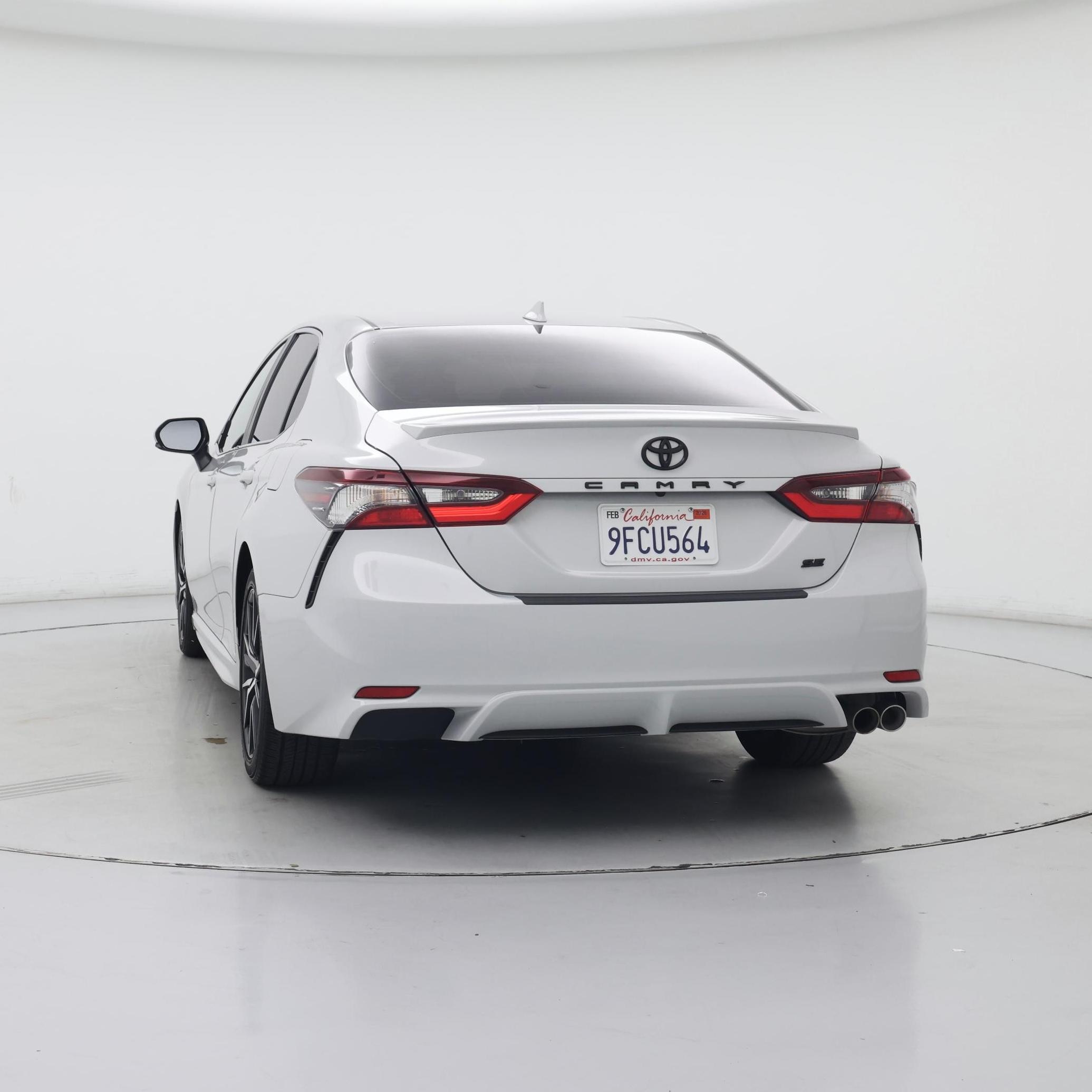 Thumbnail: 2023 Toyota Camry - 6