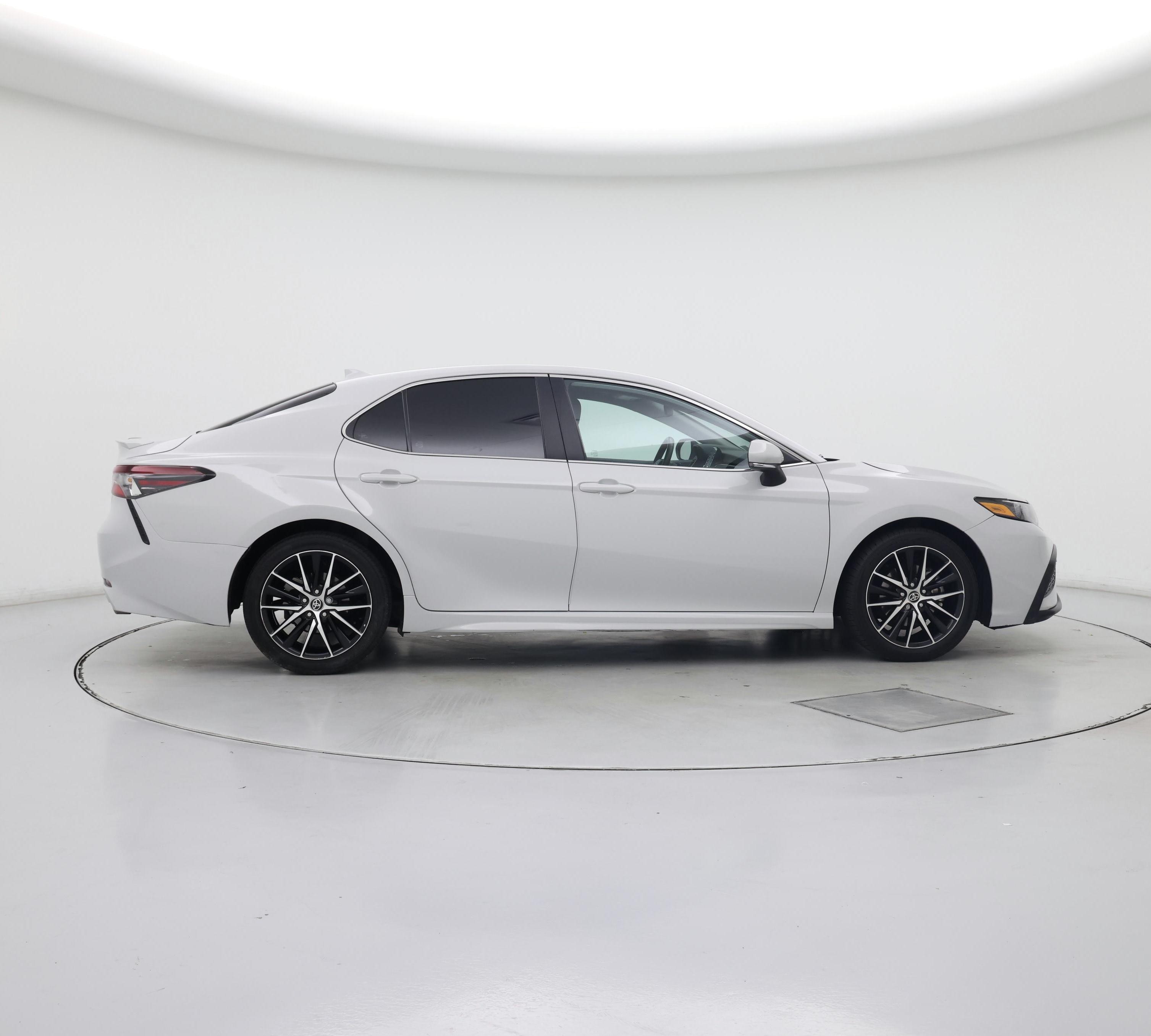 Thumbnail: 2023 Toyota Camry - 7