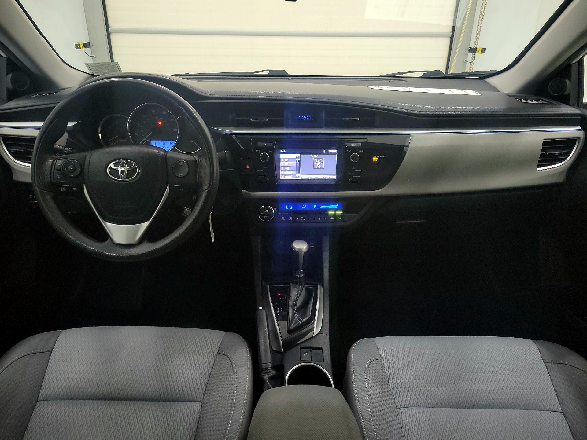 Thumbnail: 2016 Toyota Corolla - 9