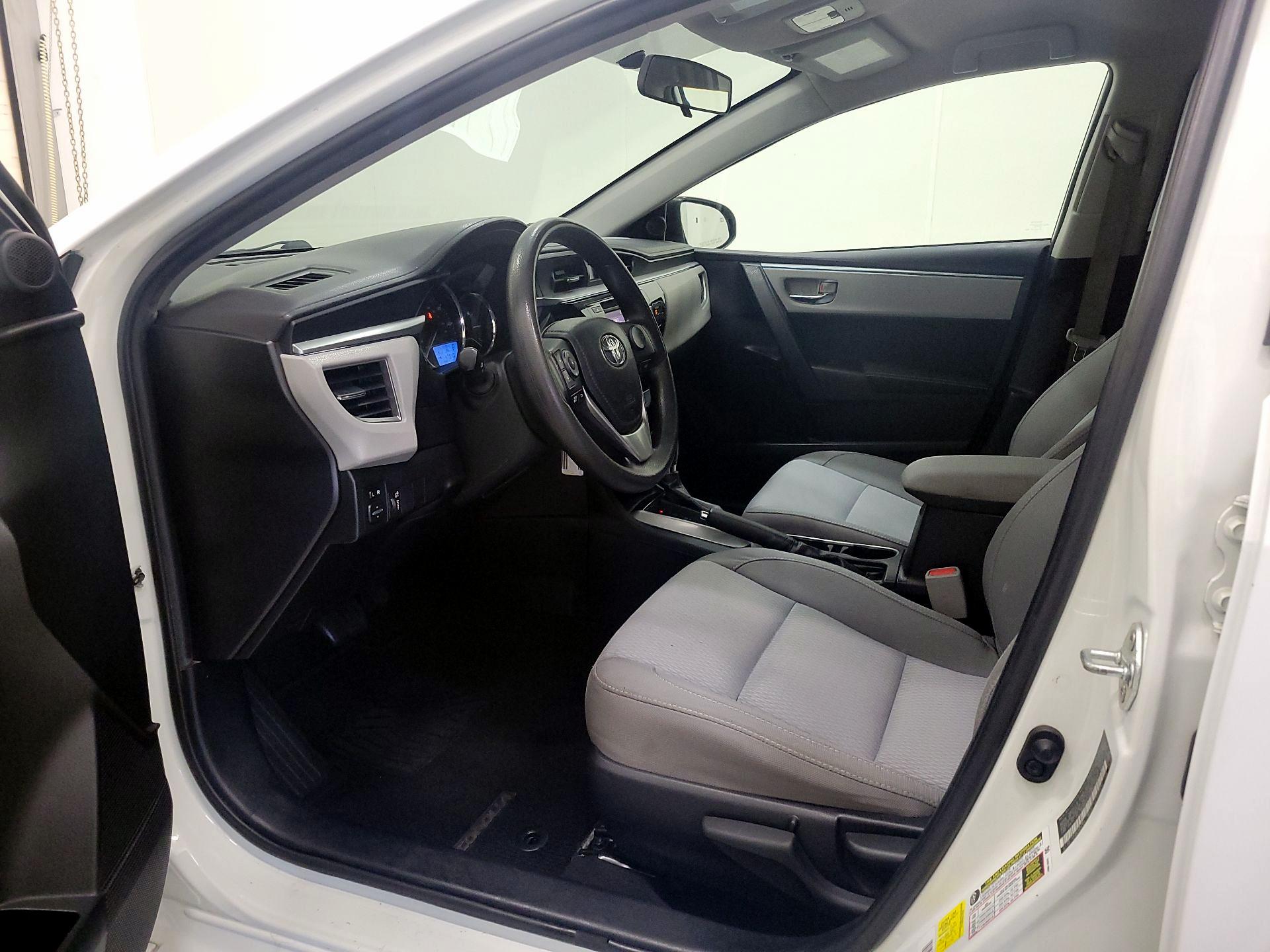 Thumbnail: 2016 Toyota Corolla - 11