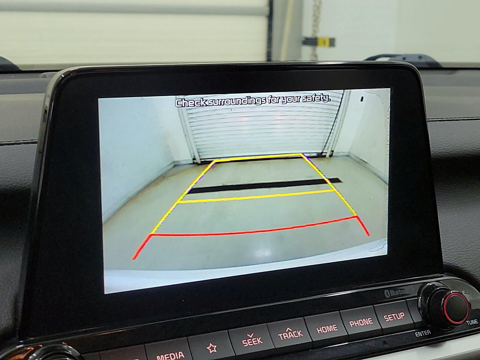 Thumbnail: 2020 Kia Forte - 14