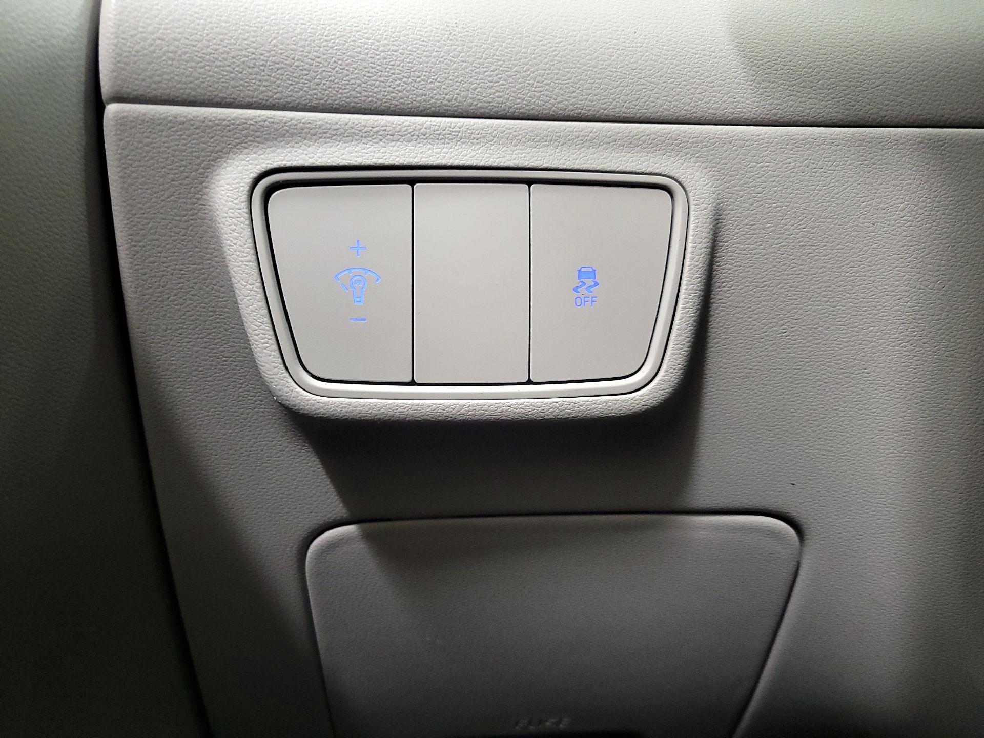 Thumbnail: 2022 Hyundai Tucson - 13