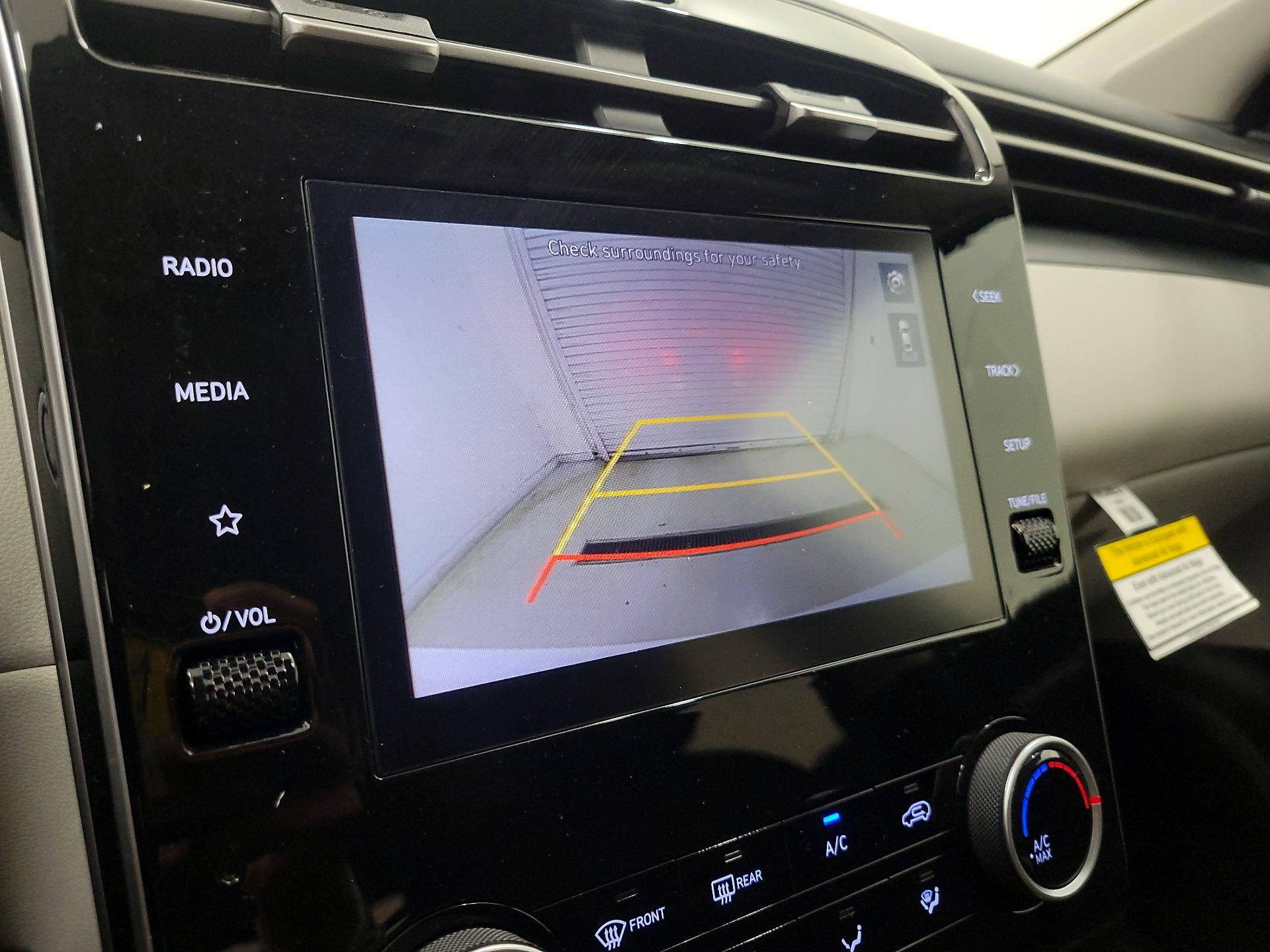 Thumbnail: 2022 Hyundai Tucson - 14