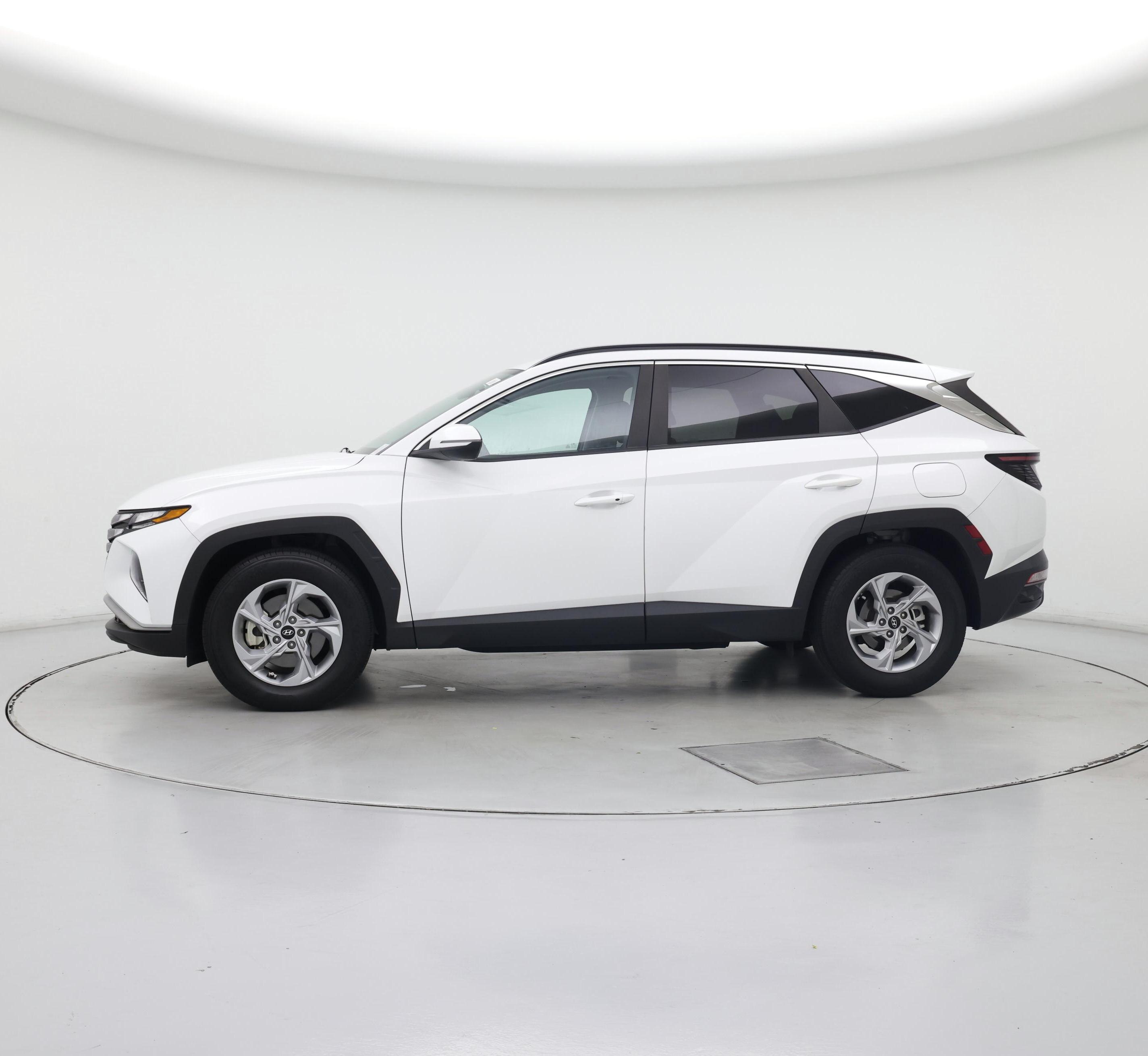 Thumbnail: 2022 Hyundai Tucson - 3