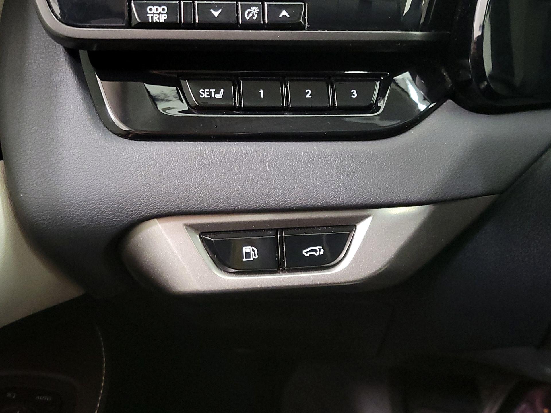 Thumbnail: 2023 Lexus RX - 13