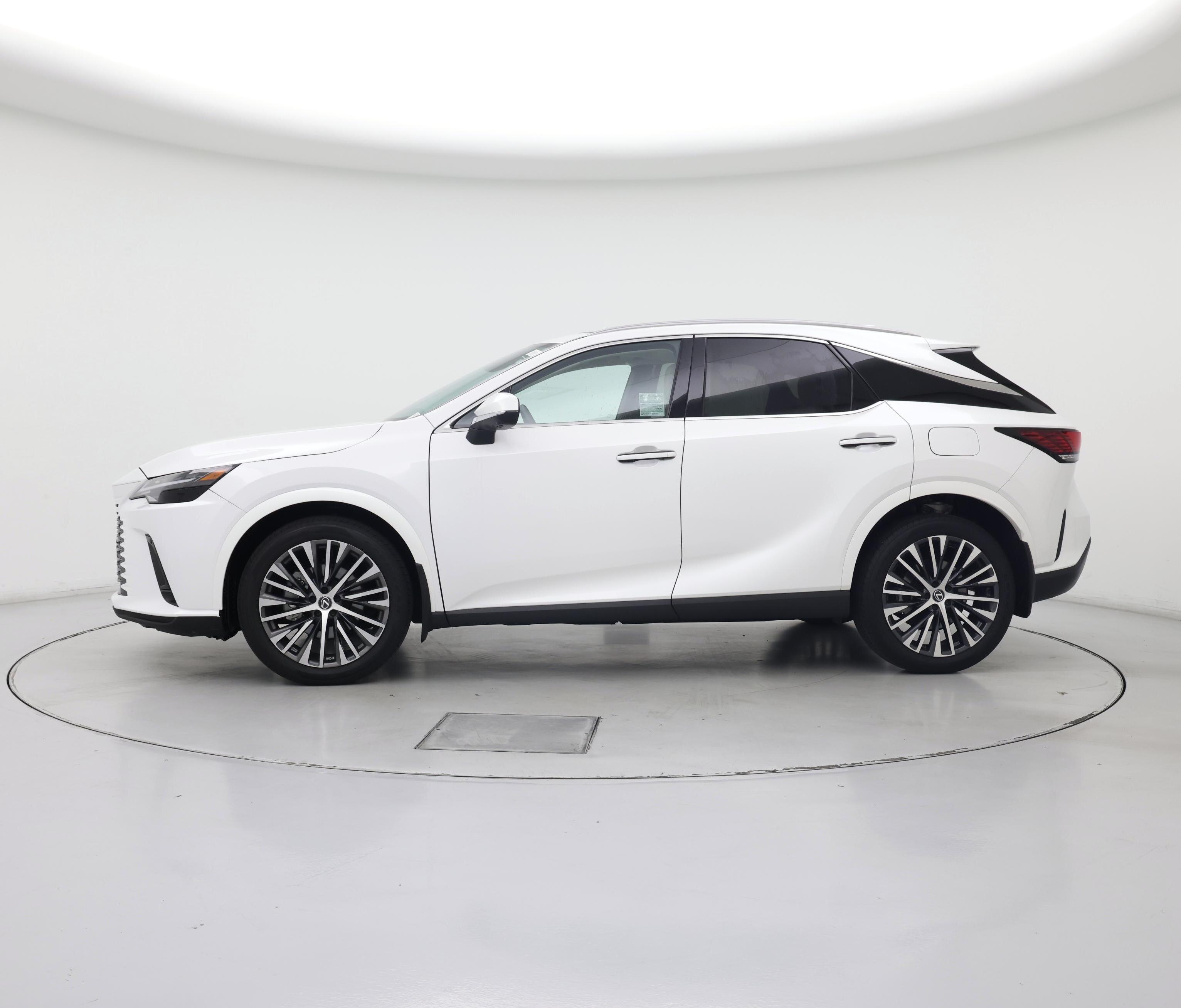 Thumbnail: 2023 Lexus RX - 3