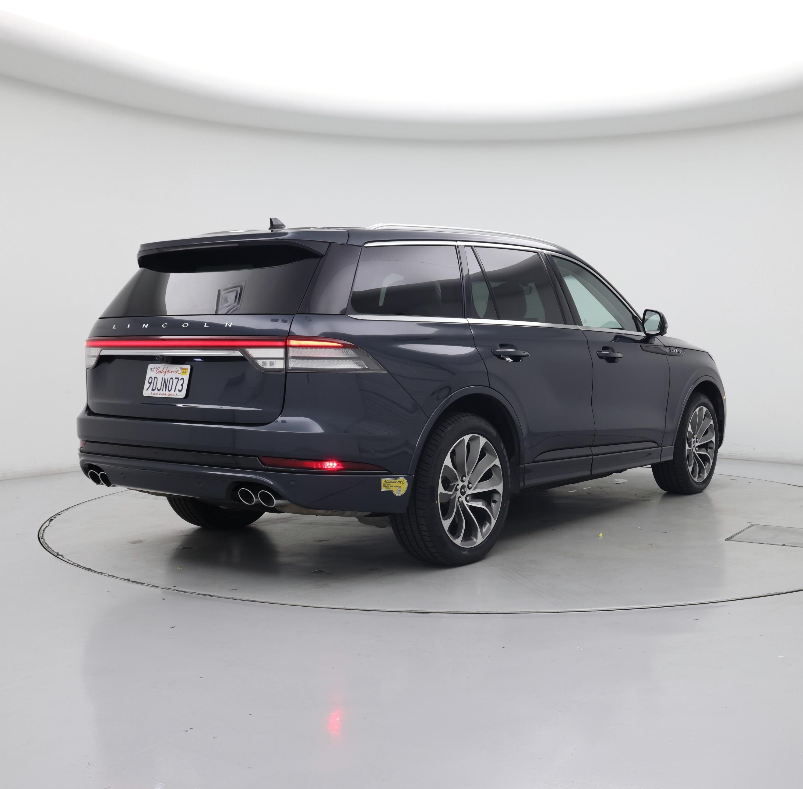 Thumbnail: 2023 Lincoln Aviator - 8