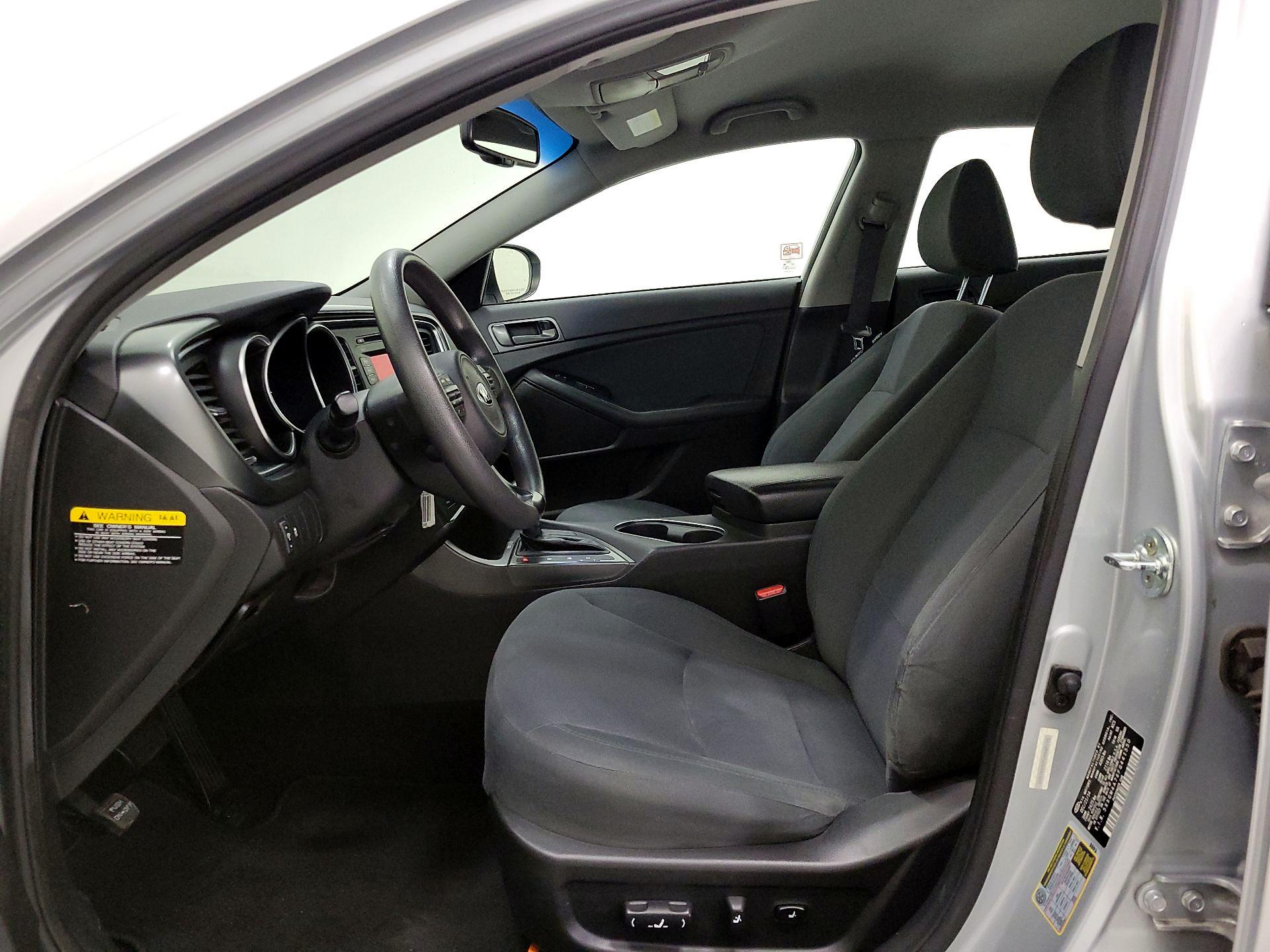 Thumbnail: 2015 Kia Optima - 11