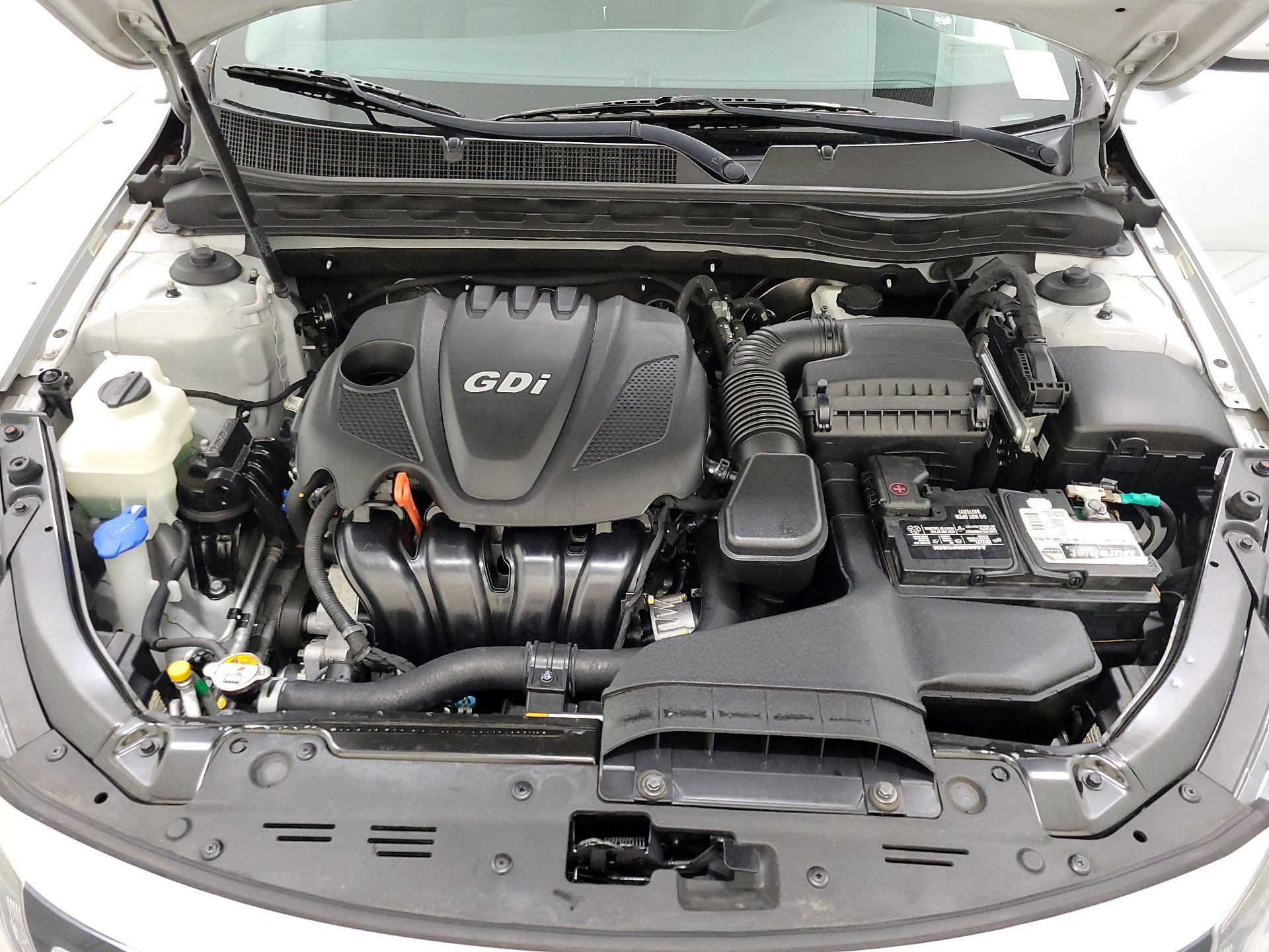 Thumbnail: 2015 Kia Optima - 20