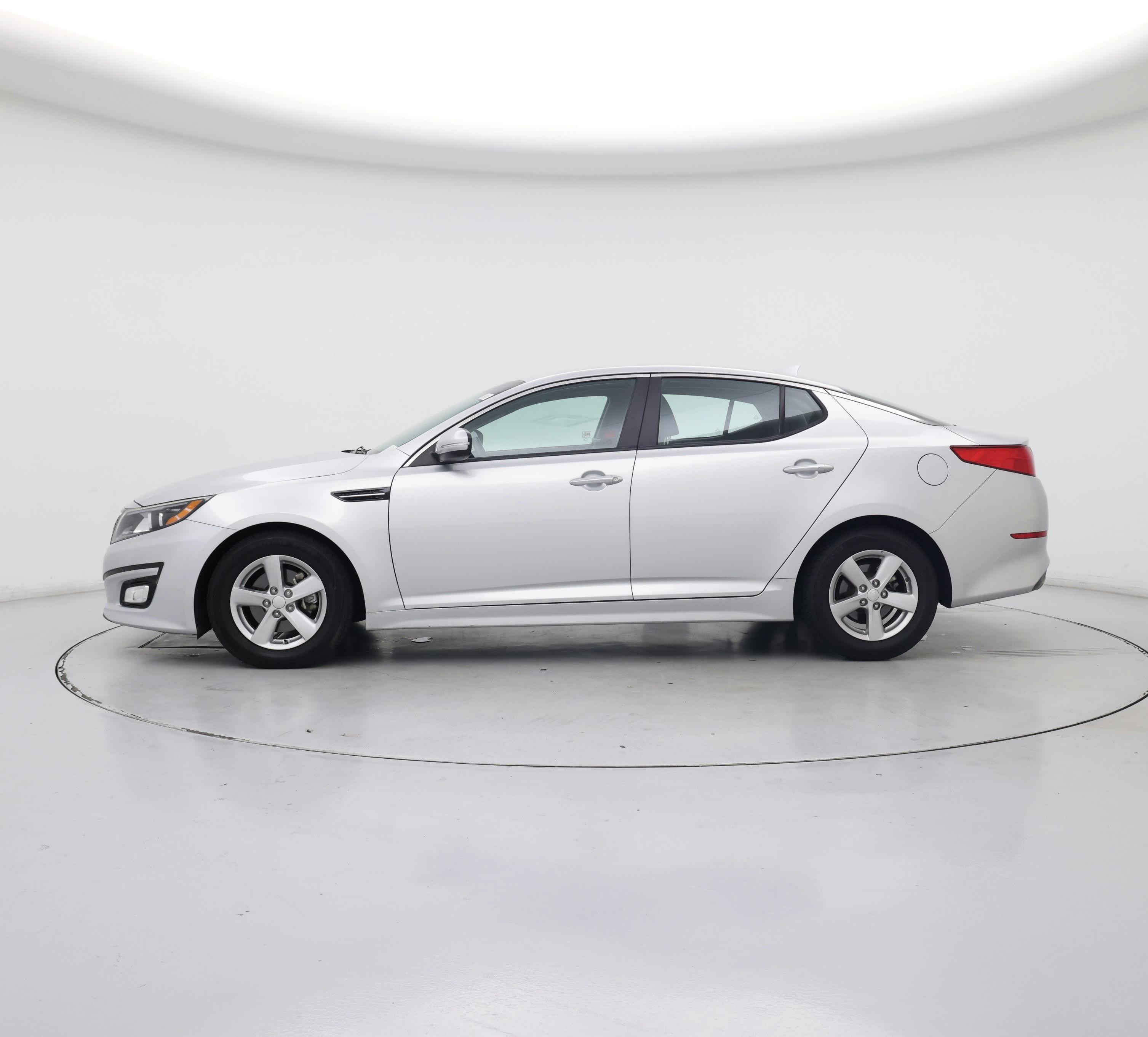 Thumbnail: 2015 Kia Optima - 3