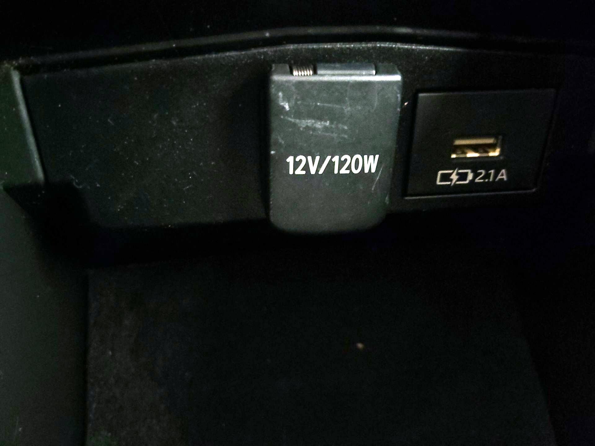 Thumbnail: 2021 Toyota Corolla - 18