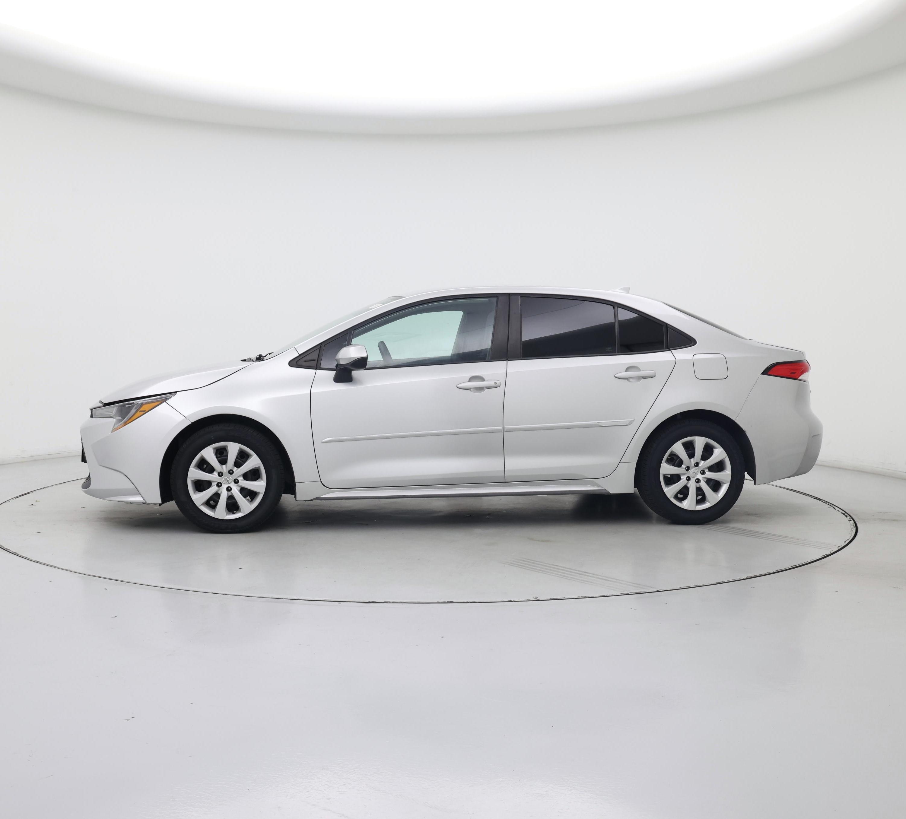 Thumbnail: 2021 Toyota Corolla - 3