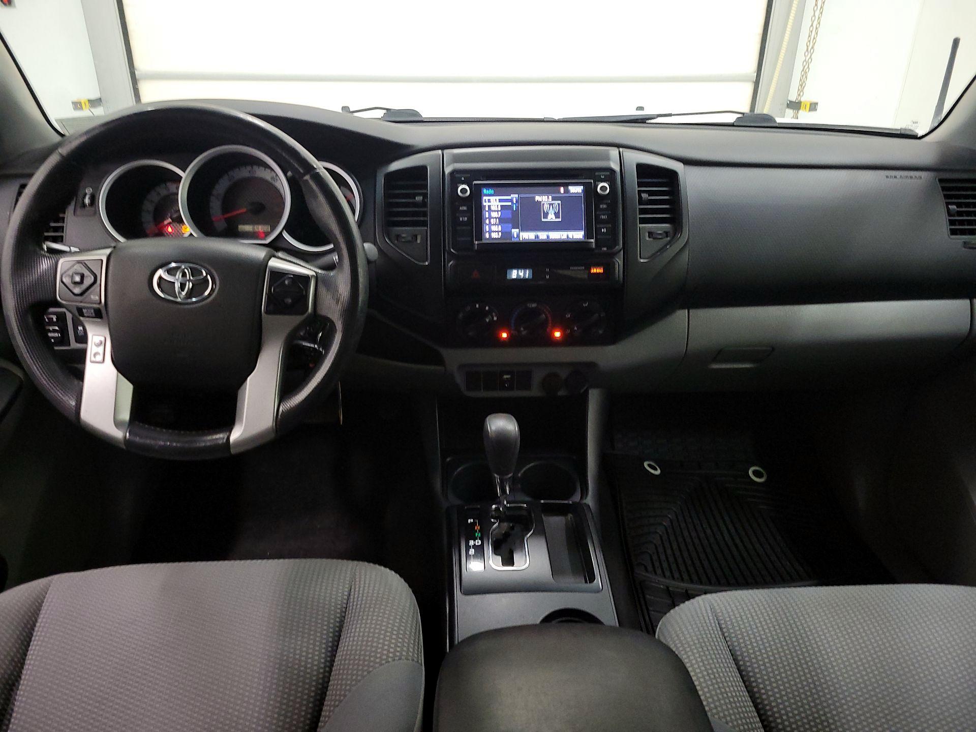 Thumbnail: 2014 Toyota Tacoma - 9