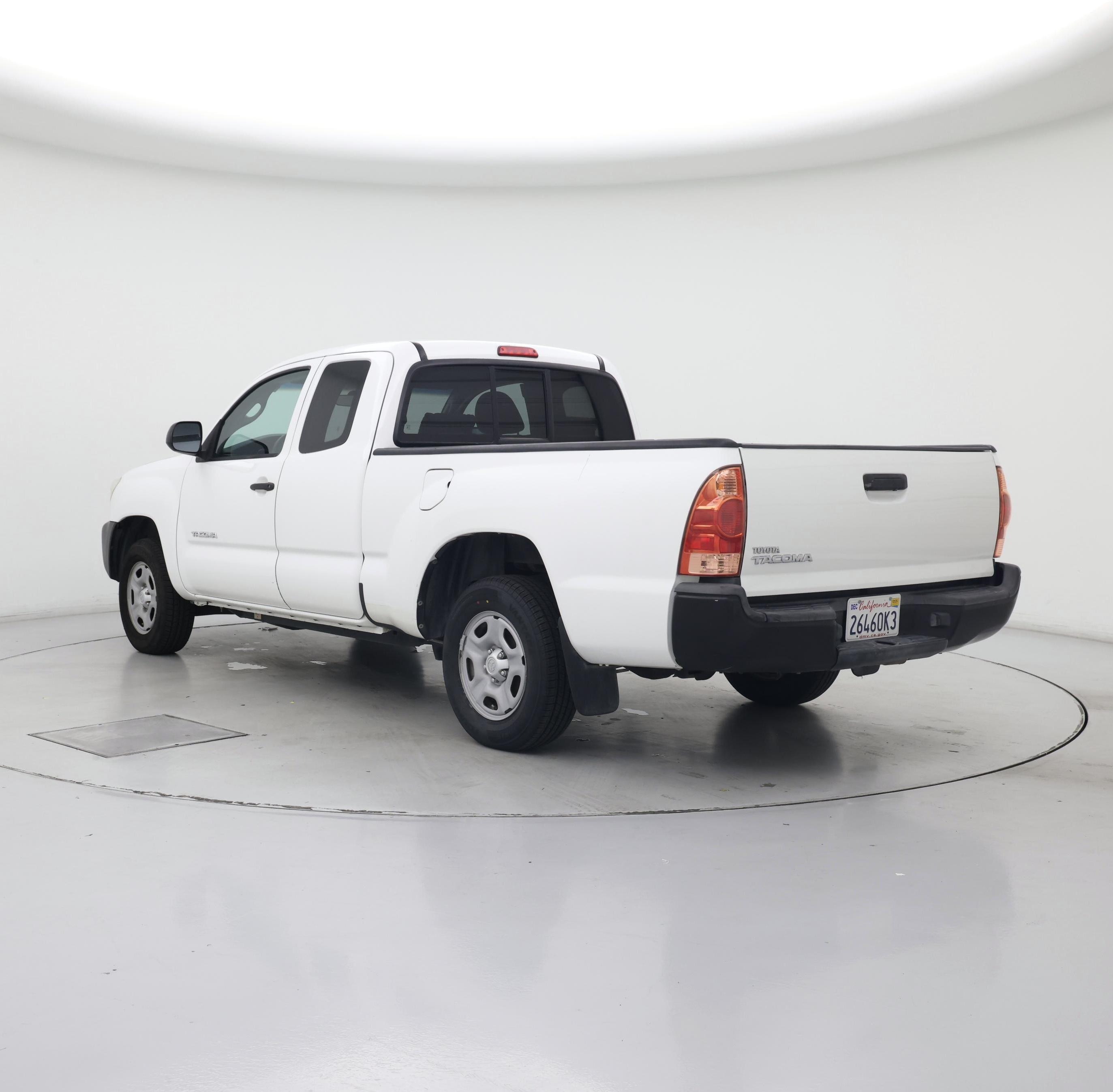 Thumbnail: 2014 Toyota Tacoma - 2