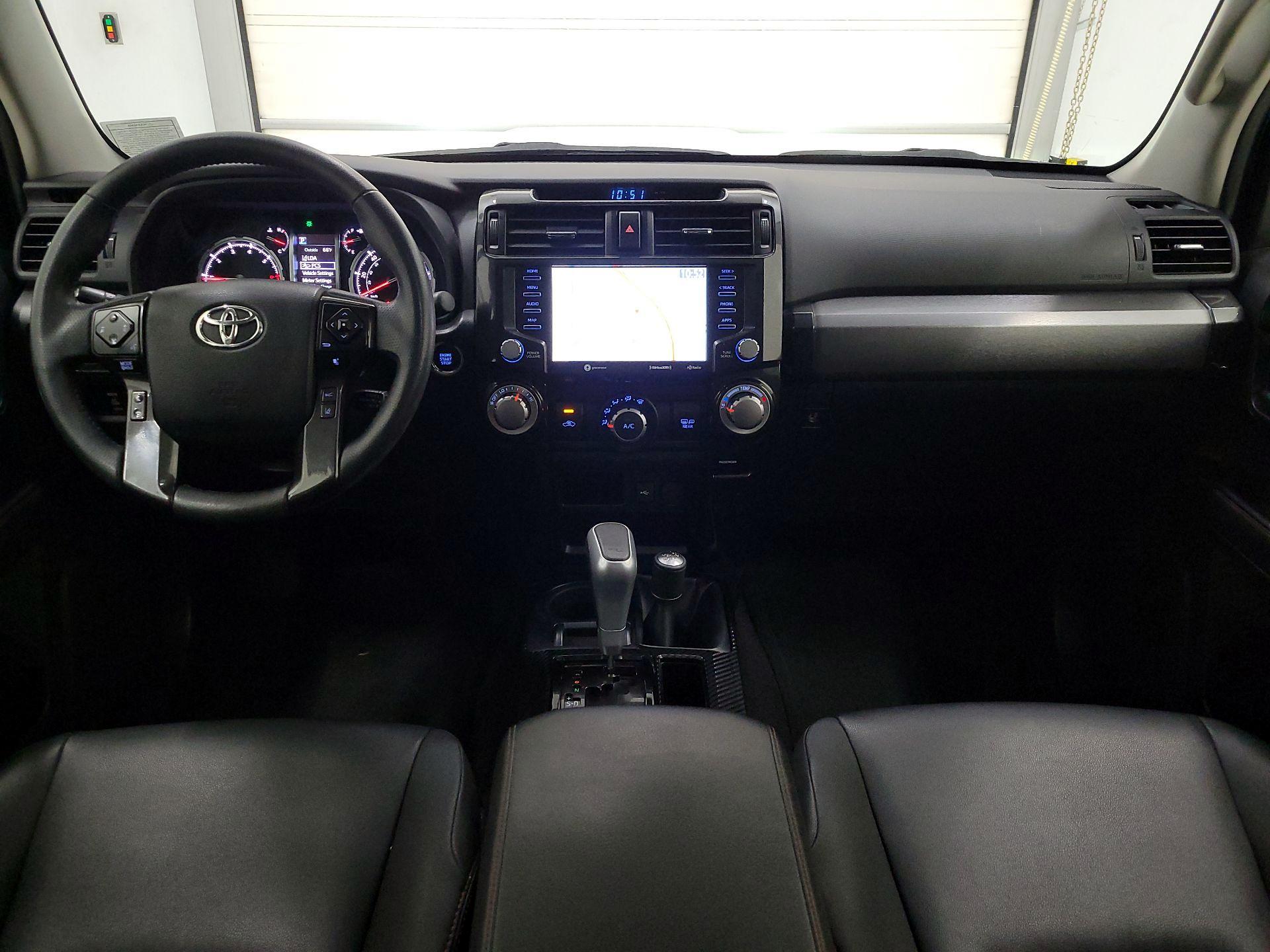 Thumbnail: 2021 Toyota 4Runner - 9