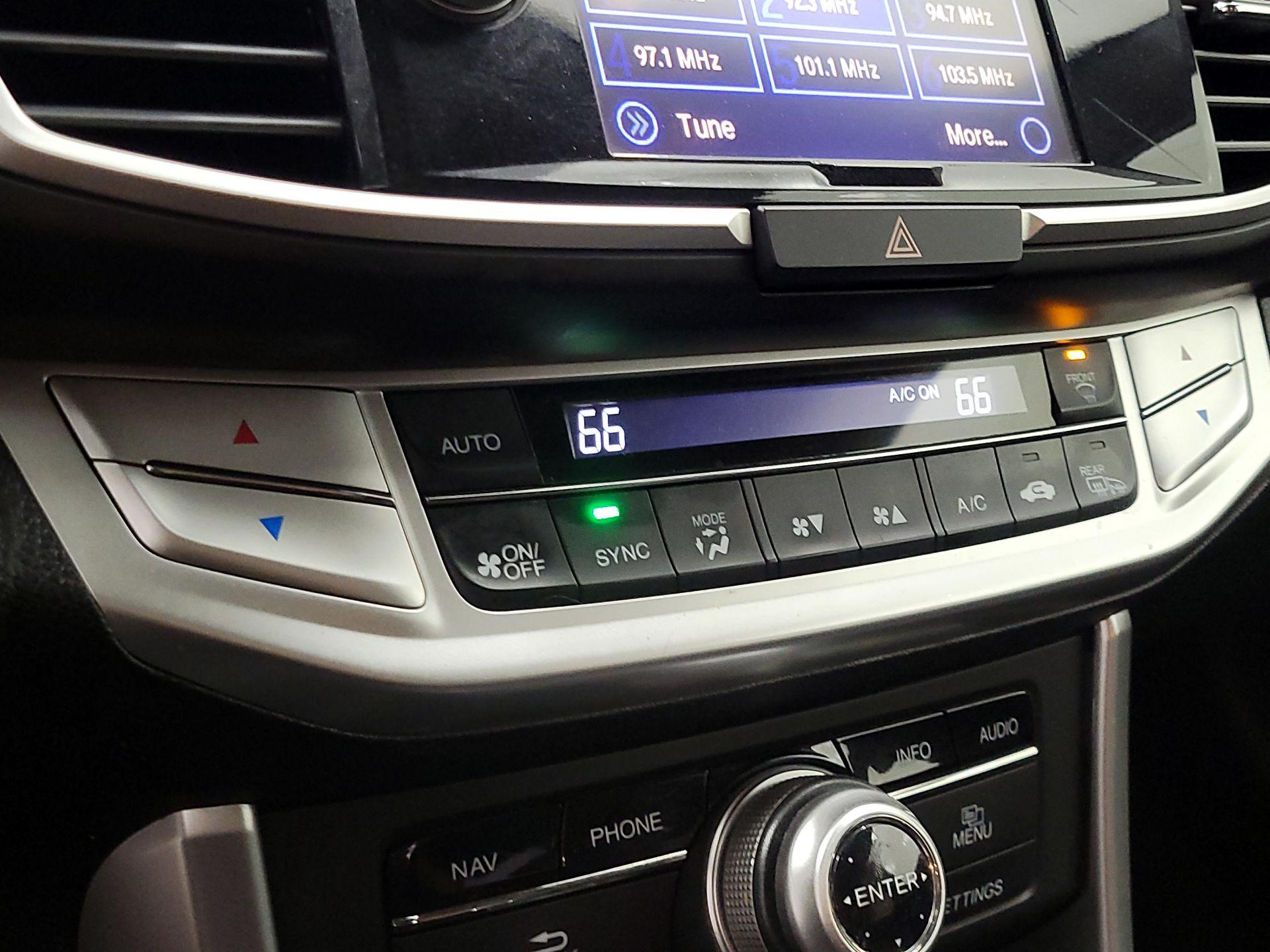 Thumbnail: 2015 Honda Accord - 16