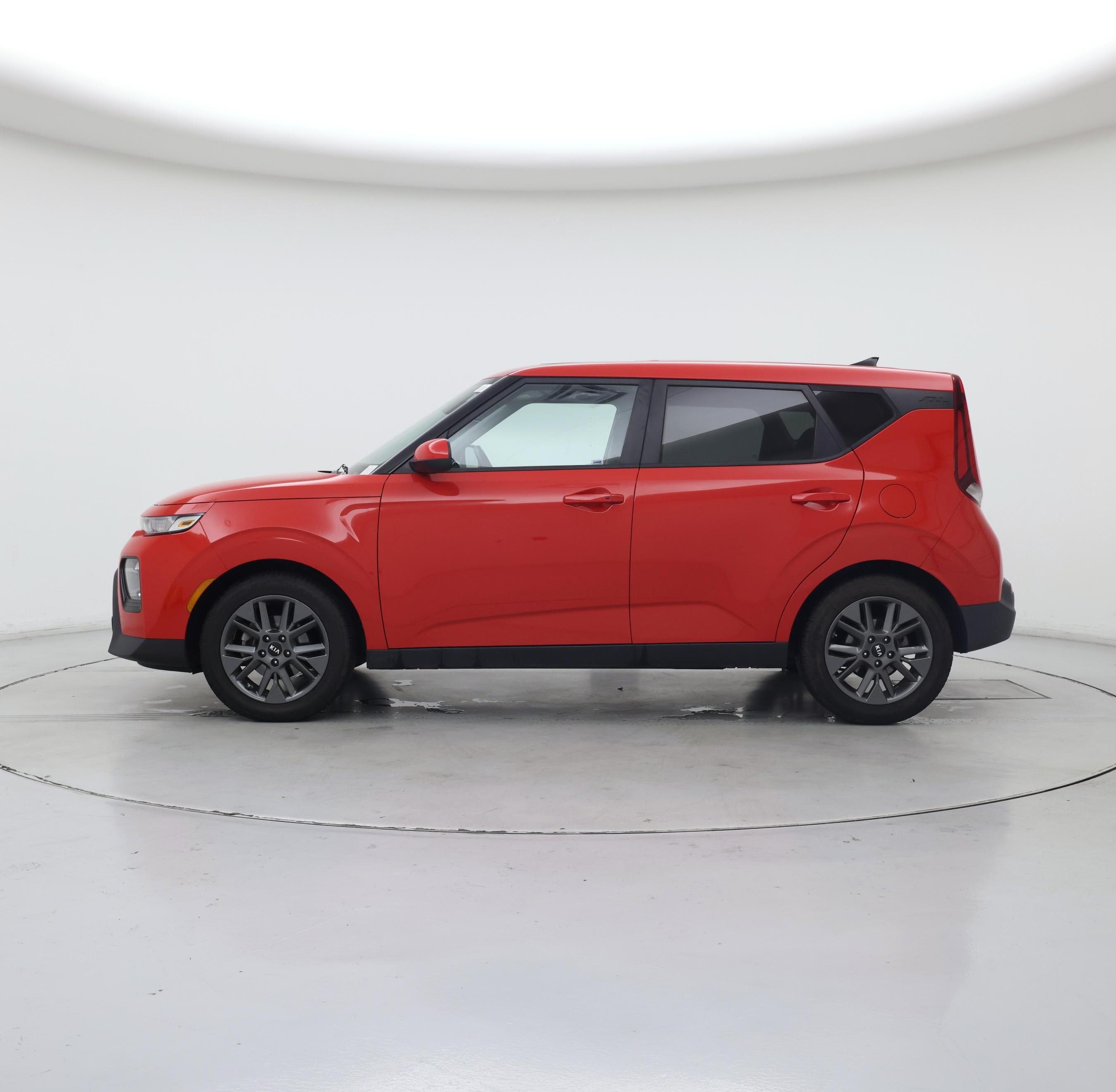 Thumbnail: 2021 Kia Soul - 3
