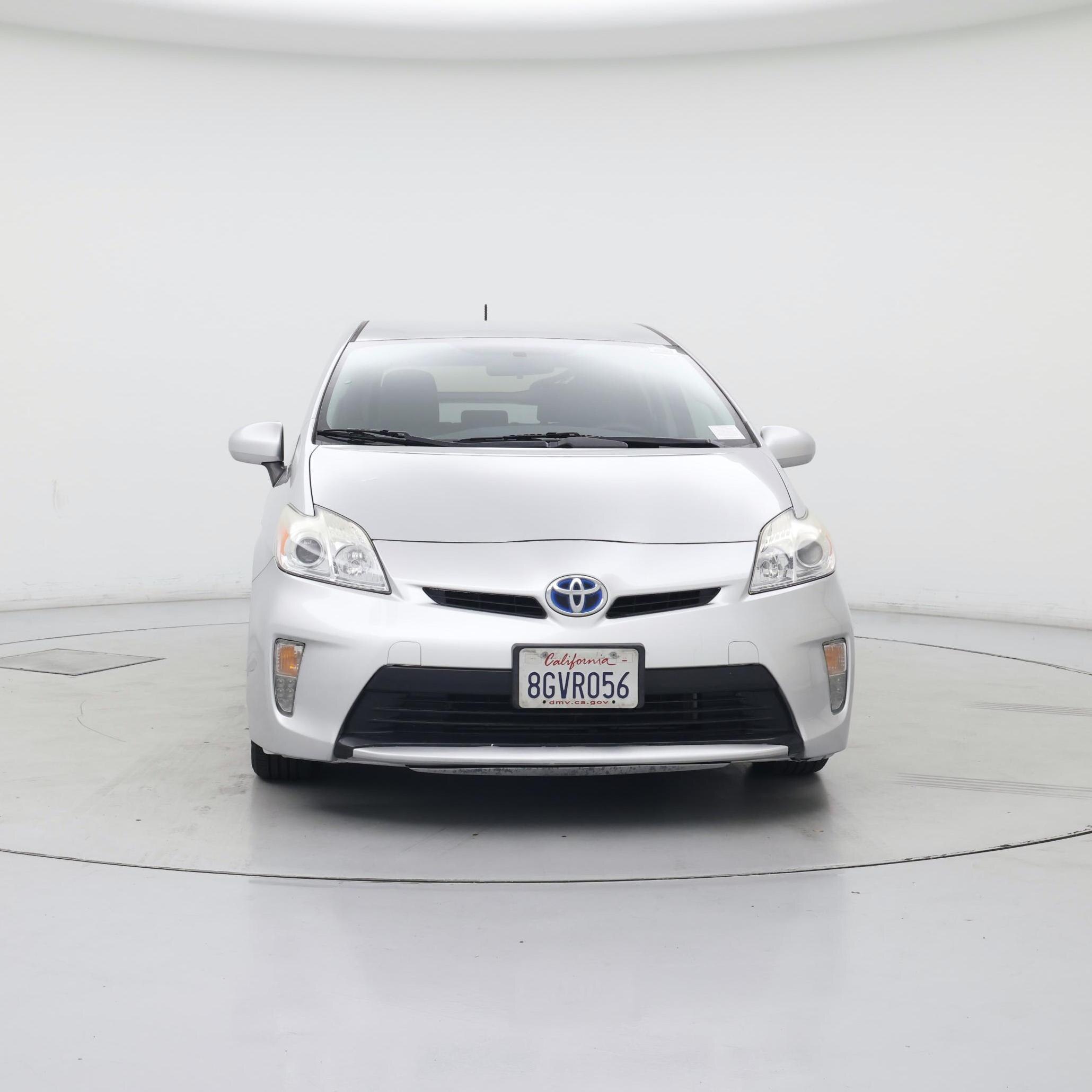 Thumbnail: 2015 Toyota Prius - 5