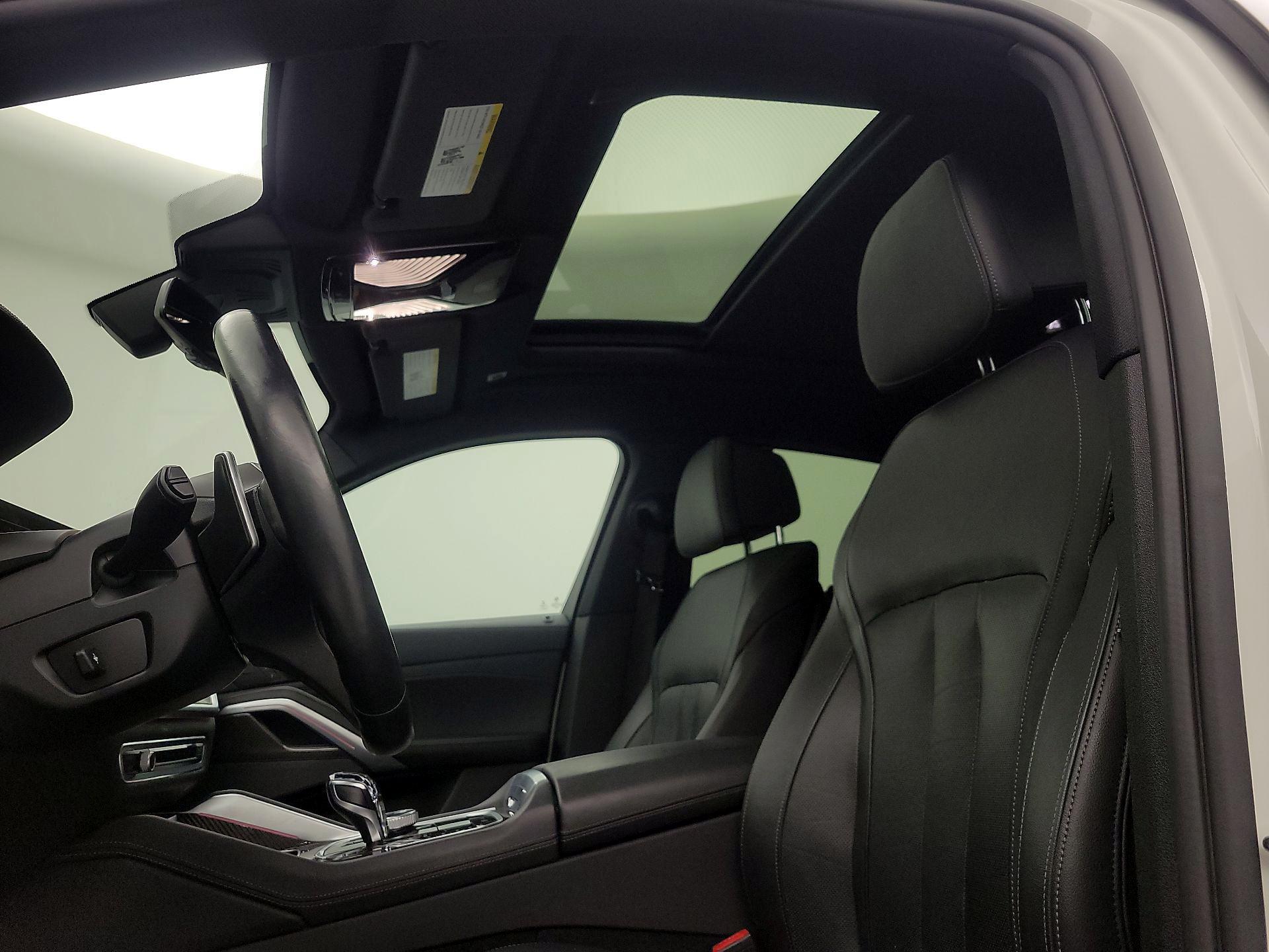 Thumbnail: 2021 BMW X6 - 20