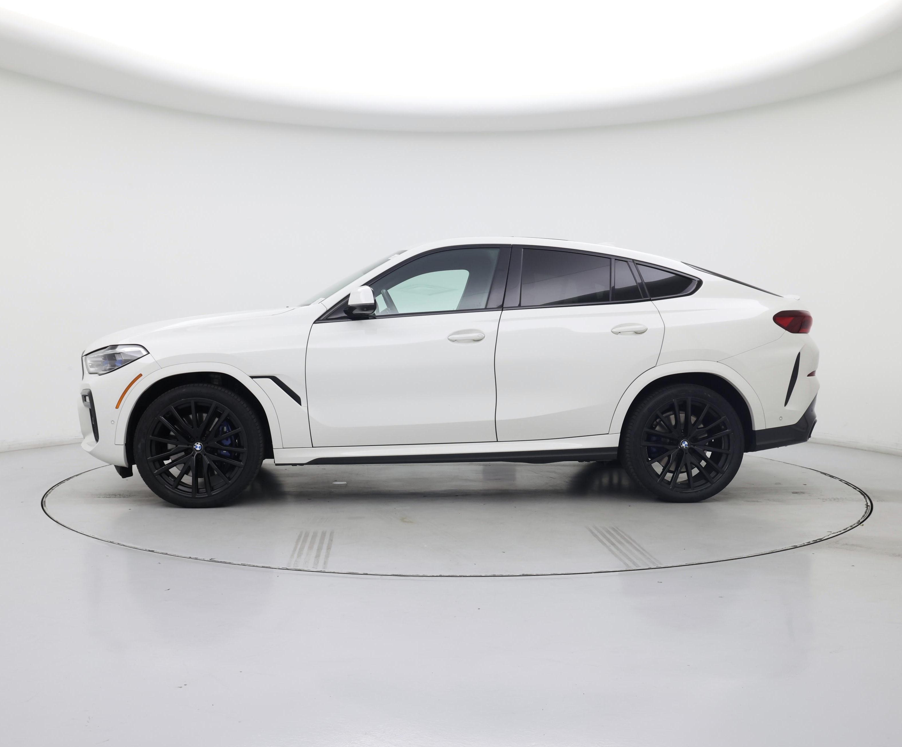 Thumbnail: 2021 BMW X6 - 3