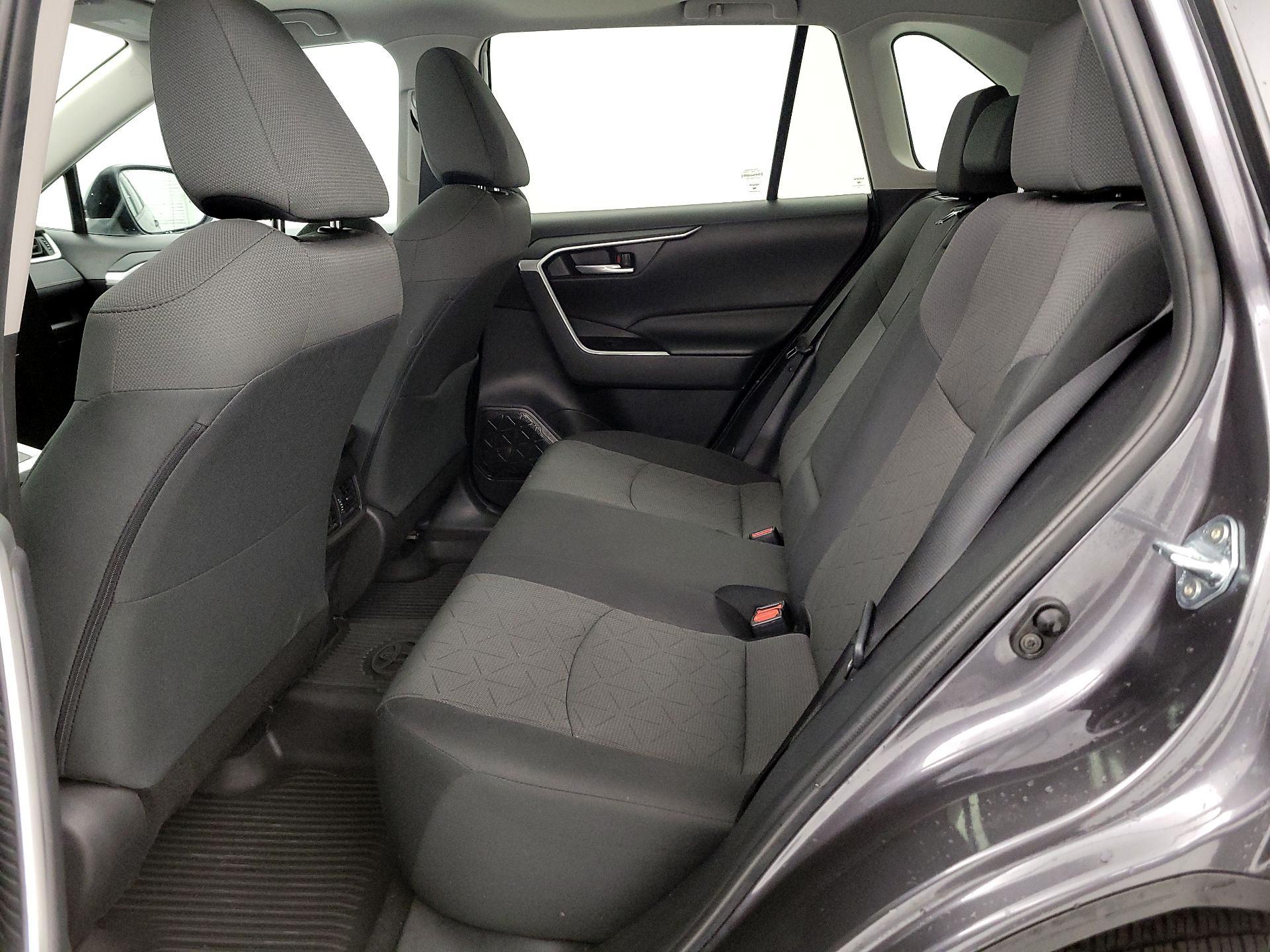 Thumbnail: 2024 Toyota RAV4 - 20