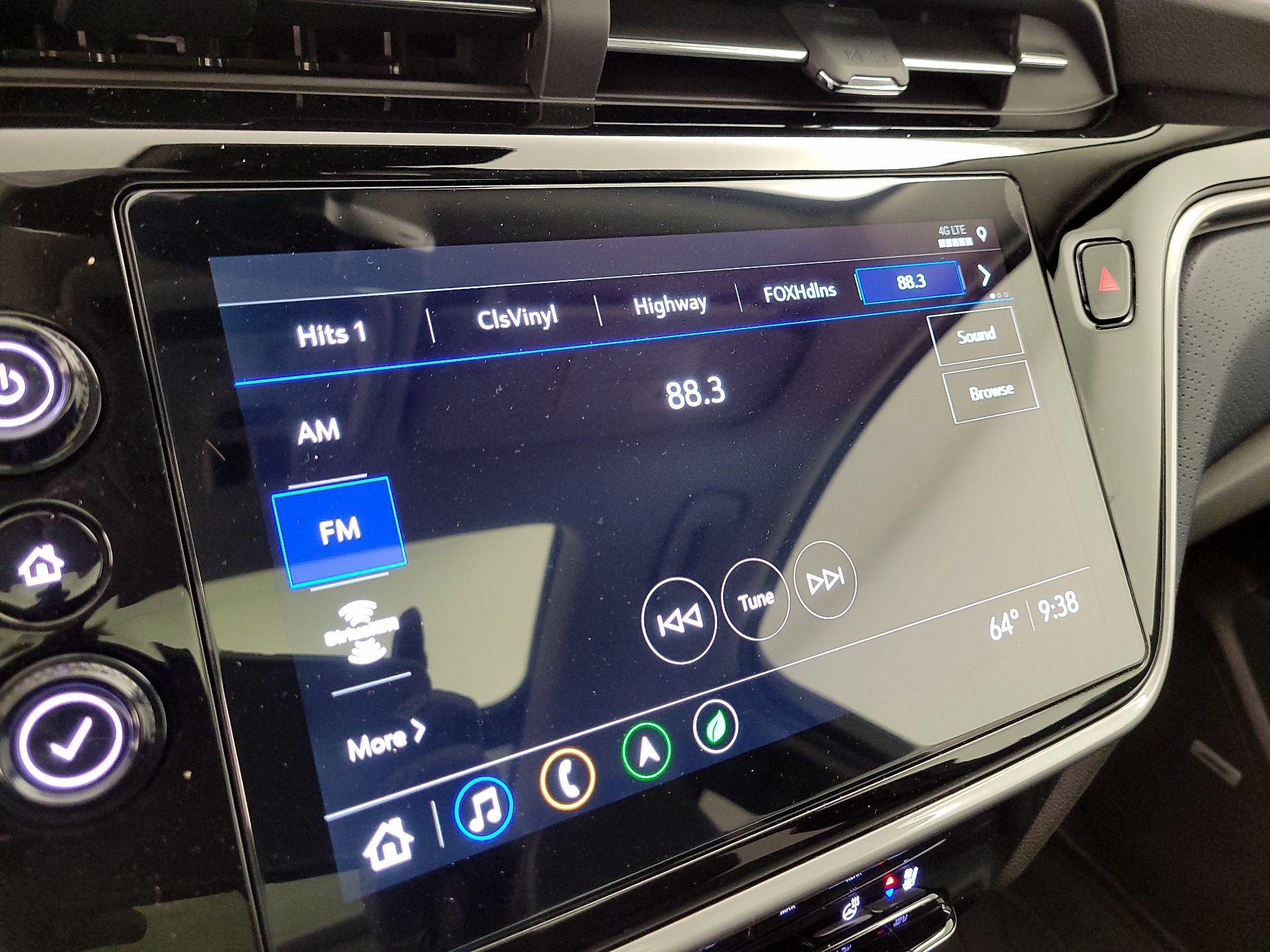 Thumbnail: 2023 Chevrolet Bolt EUV - 16