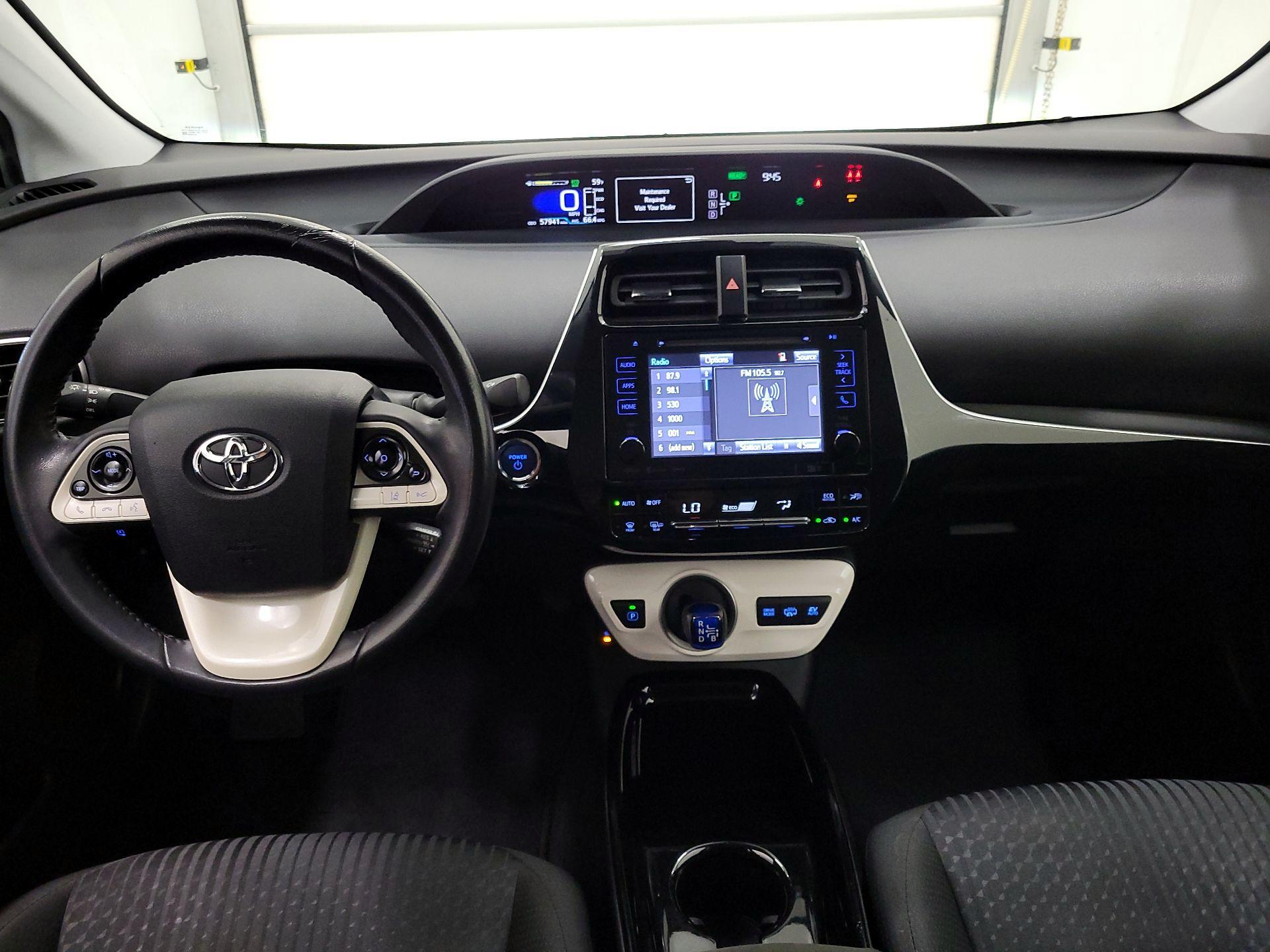Thumbnail: 2018 Toyota Prius Prime - 9