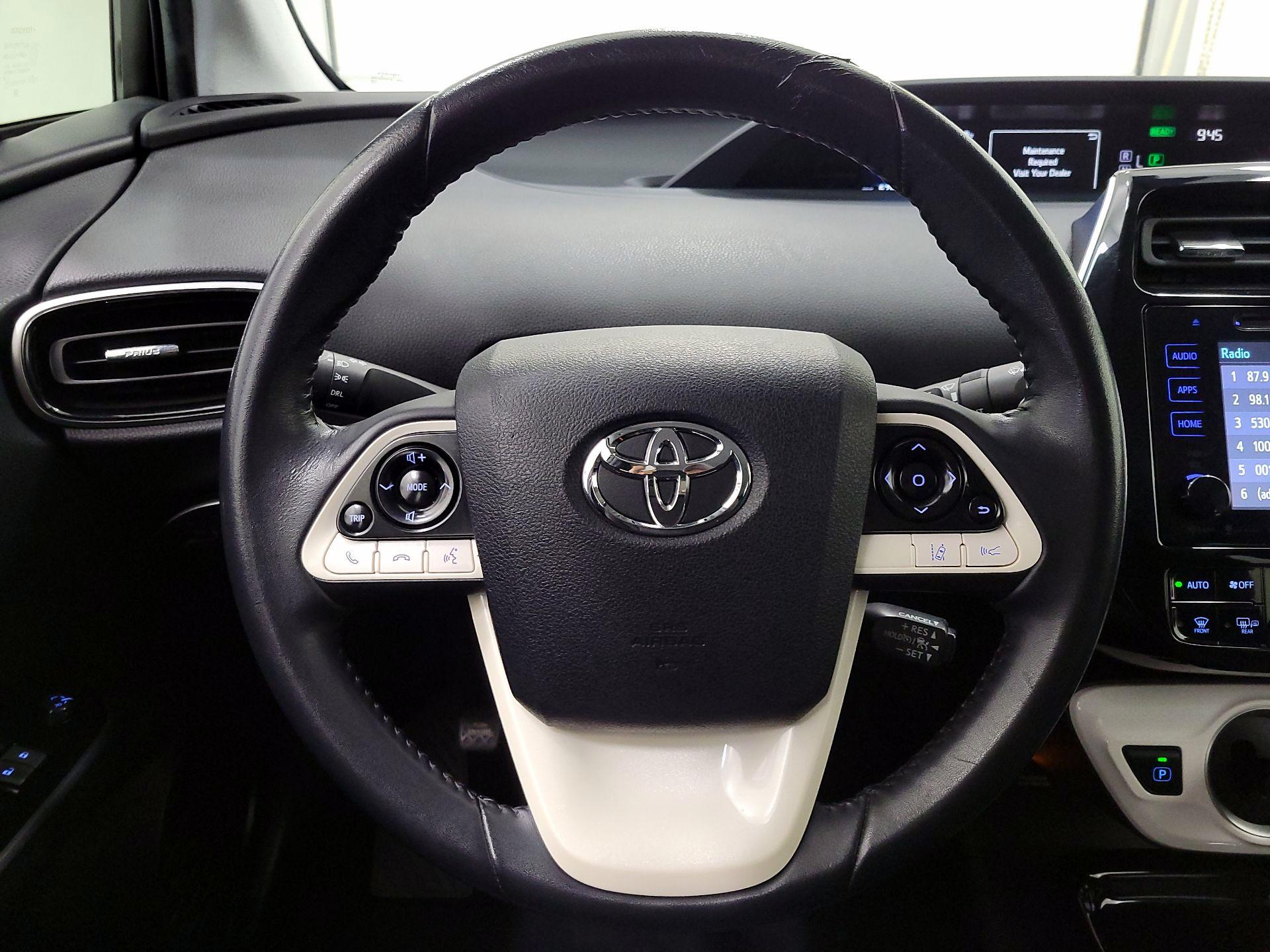 Thumbnail: 2018 Toyota Prius Prime - 10