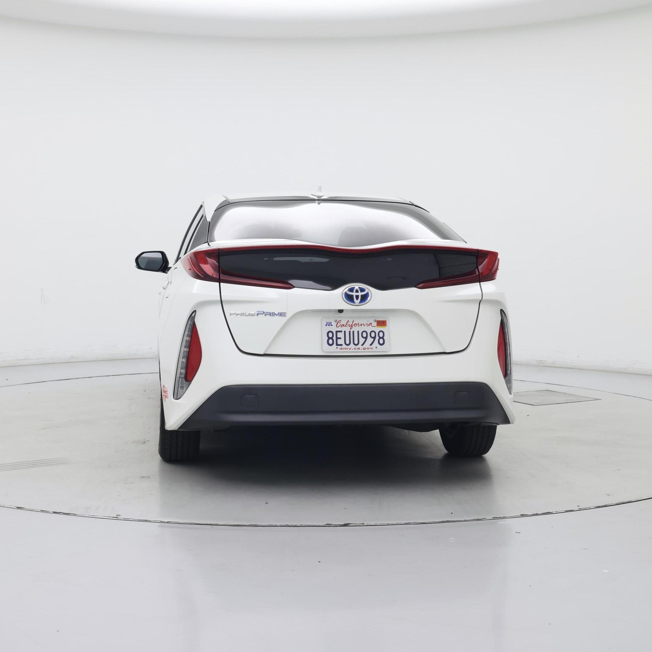 Thumbnail: 2018 Toyota Prius Prime - 6