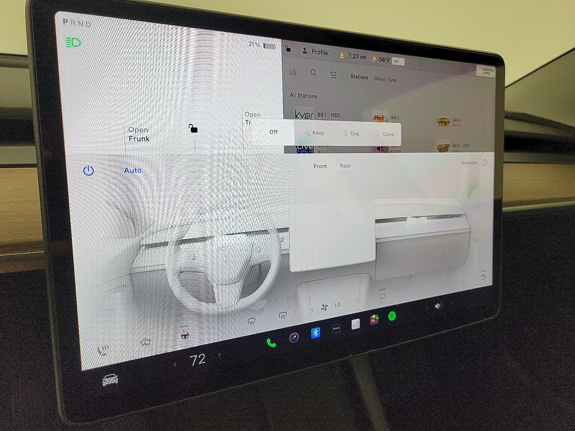Thumbnail: 2023 Tesla Model 3 - 16