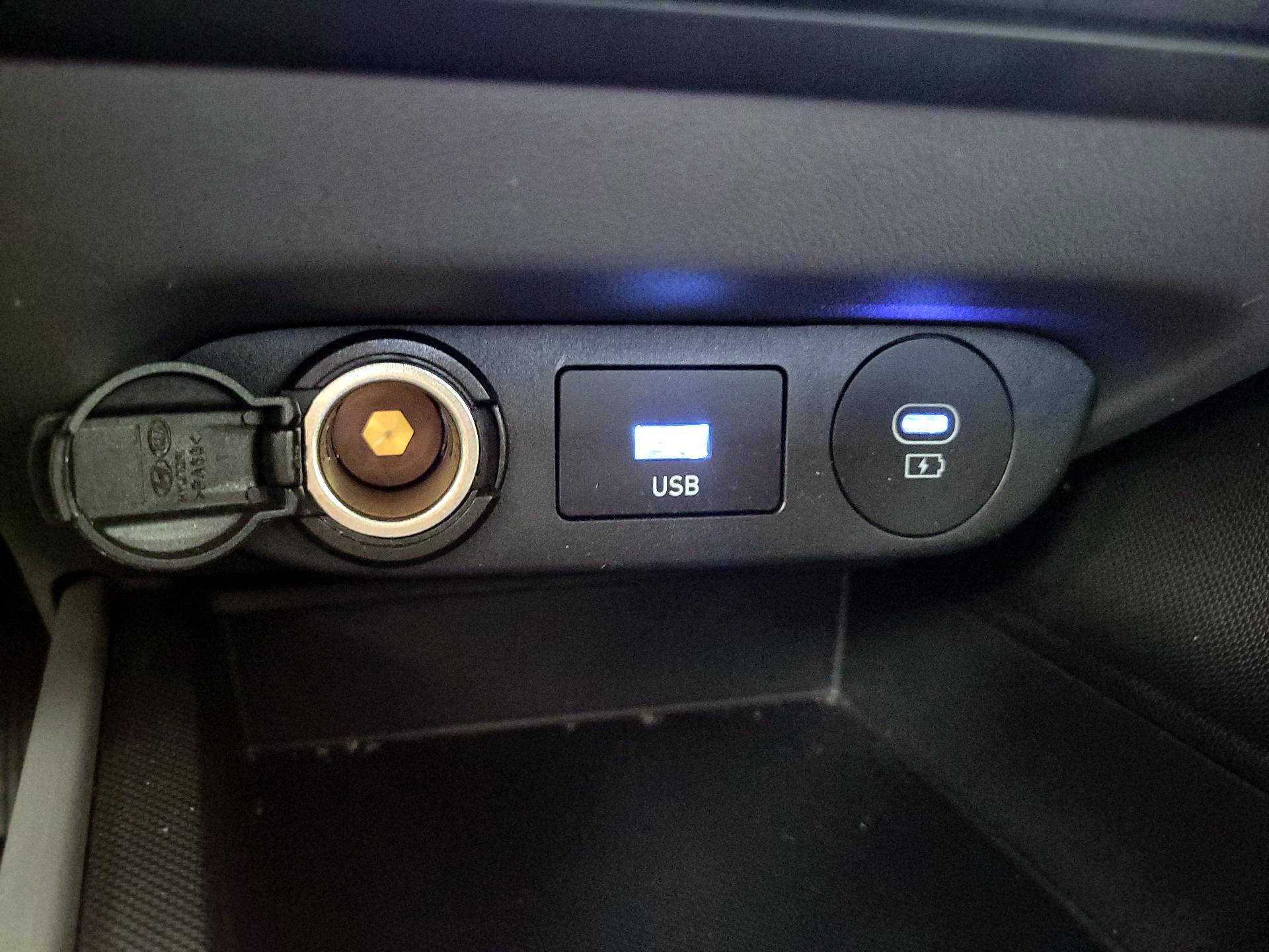 Thumbnail: 2024 Hyundai Elantra - 18