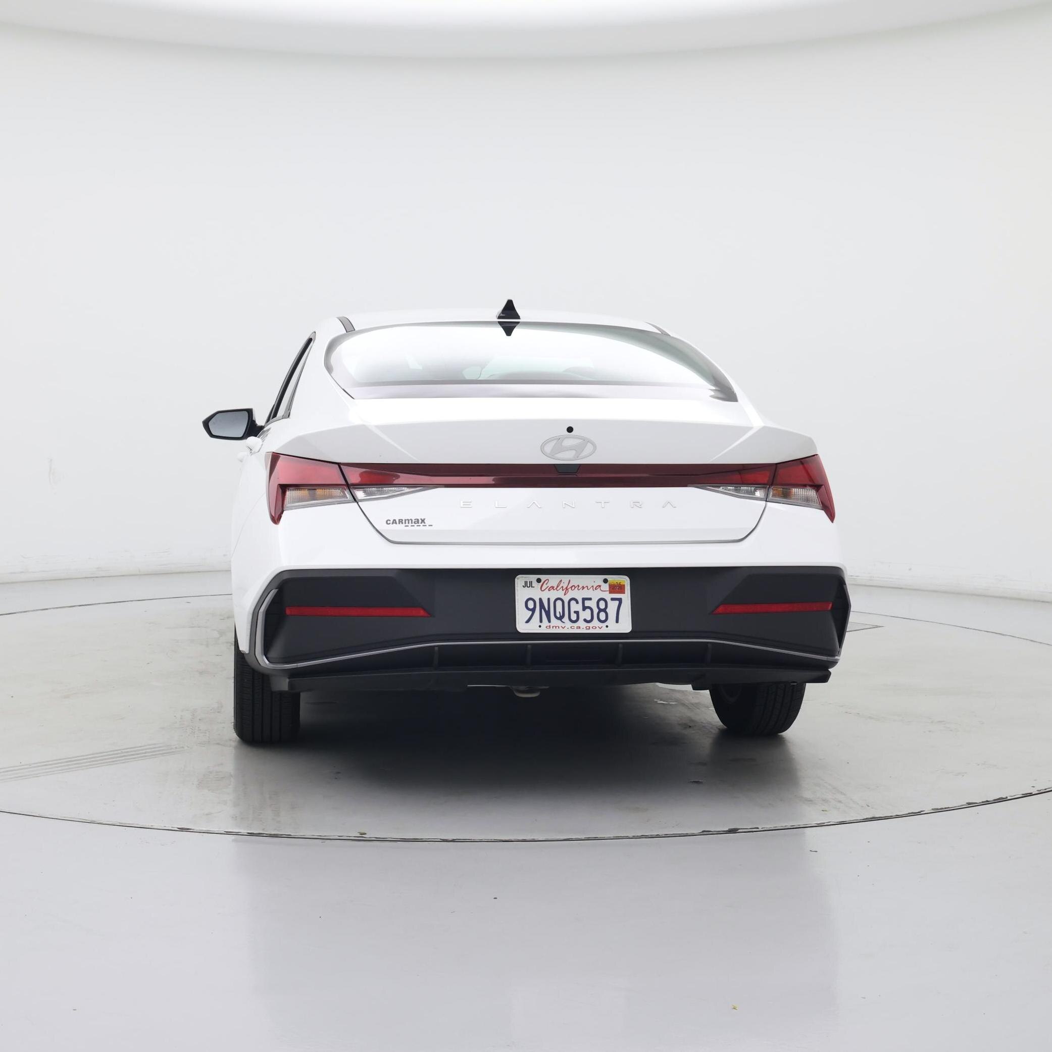 Thumbnail: 2024 Hyundai Elantra - 6