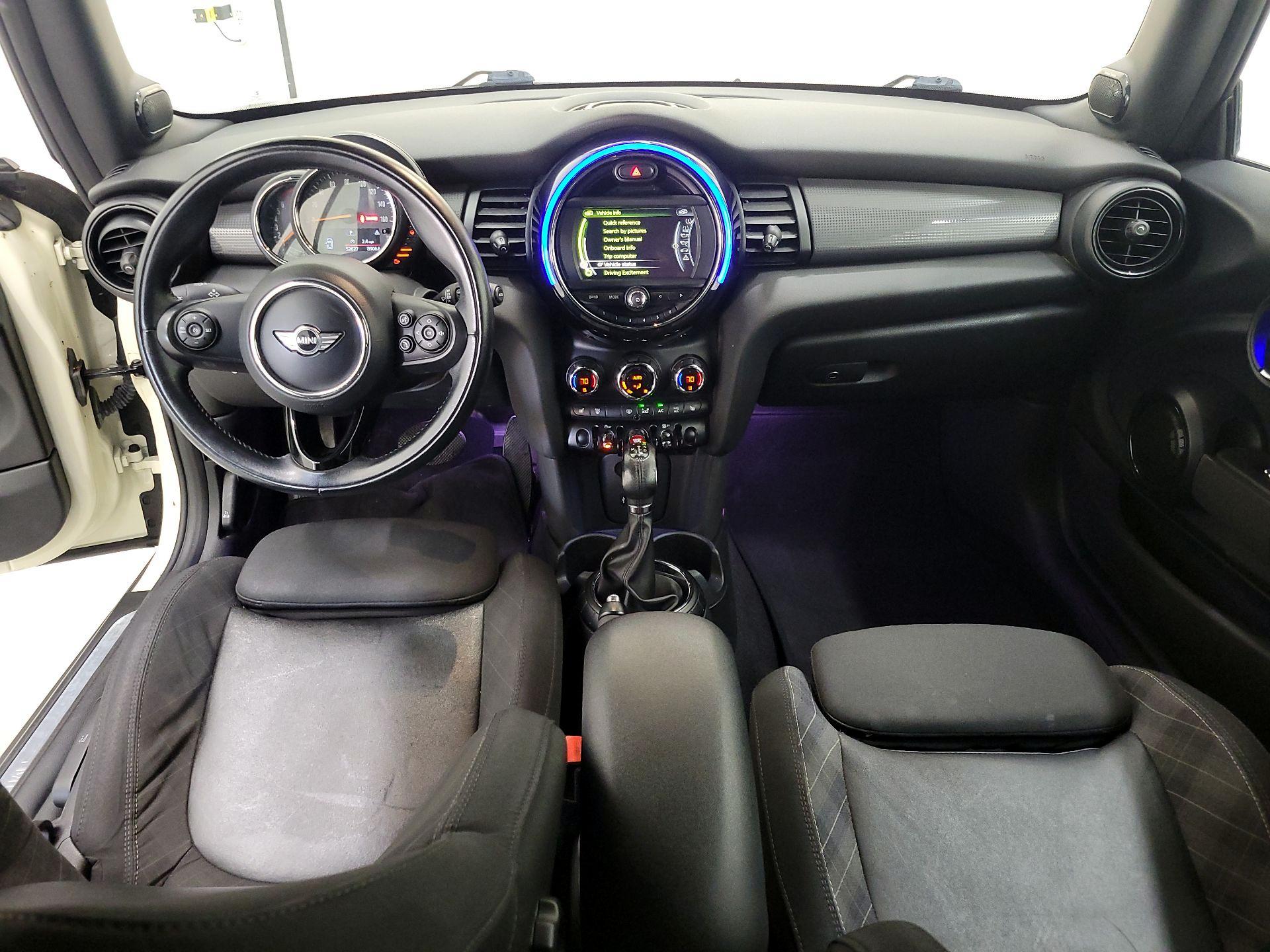 Thumbnail: 2016 MINI Cooper - 9