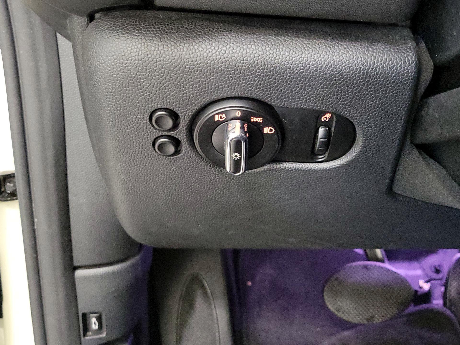 Thumbnail: 2016 MINI Cooper - 13