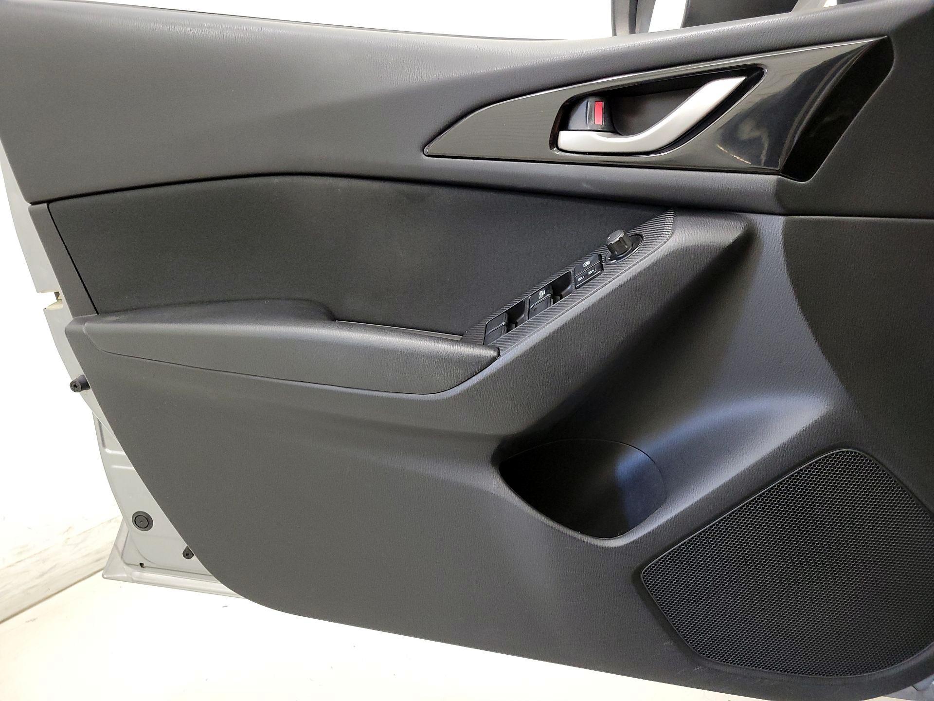 Thumbnail: 2014 Mazda Mazda3 - 12