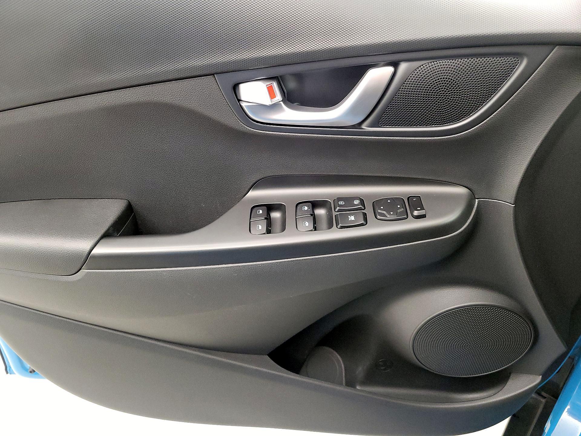 Thumbnail: 2023 Hyundai Kona - 12